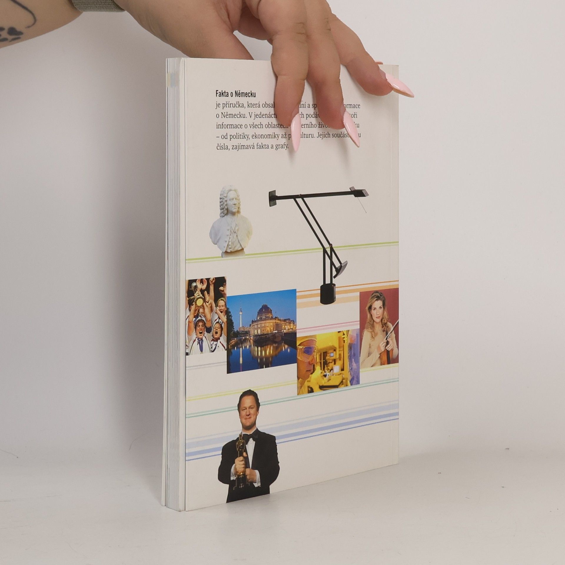 Collectif d'auteurs Fakta o Německu