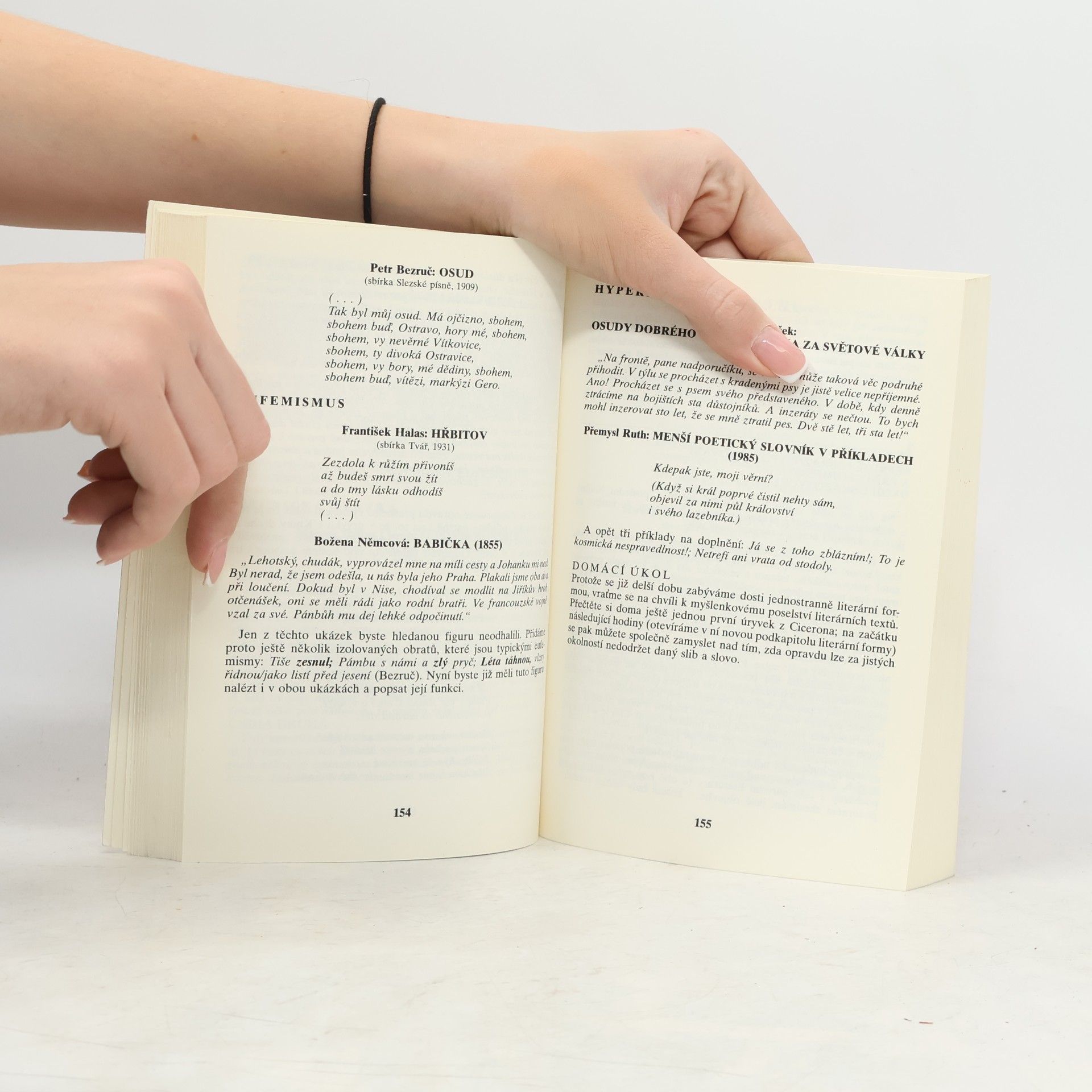 Jiří Kostečka Do světa literatury jinak