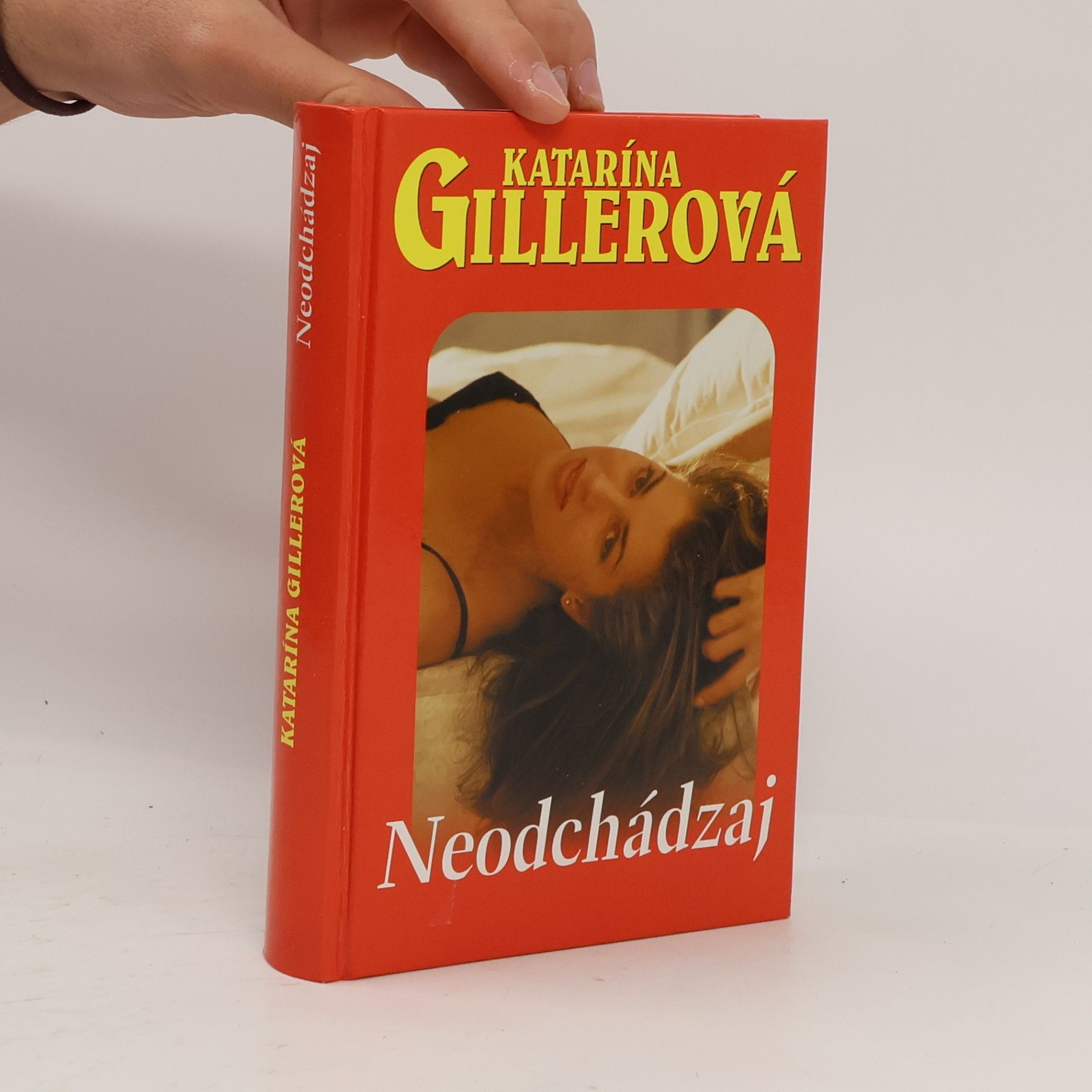 Katarína Gillerová Neodchádzaj