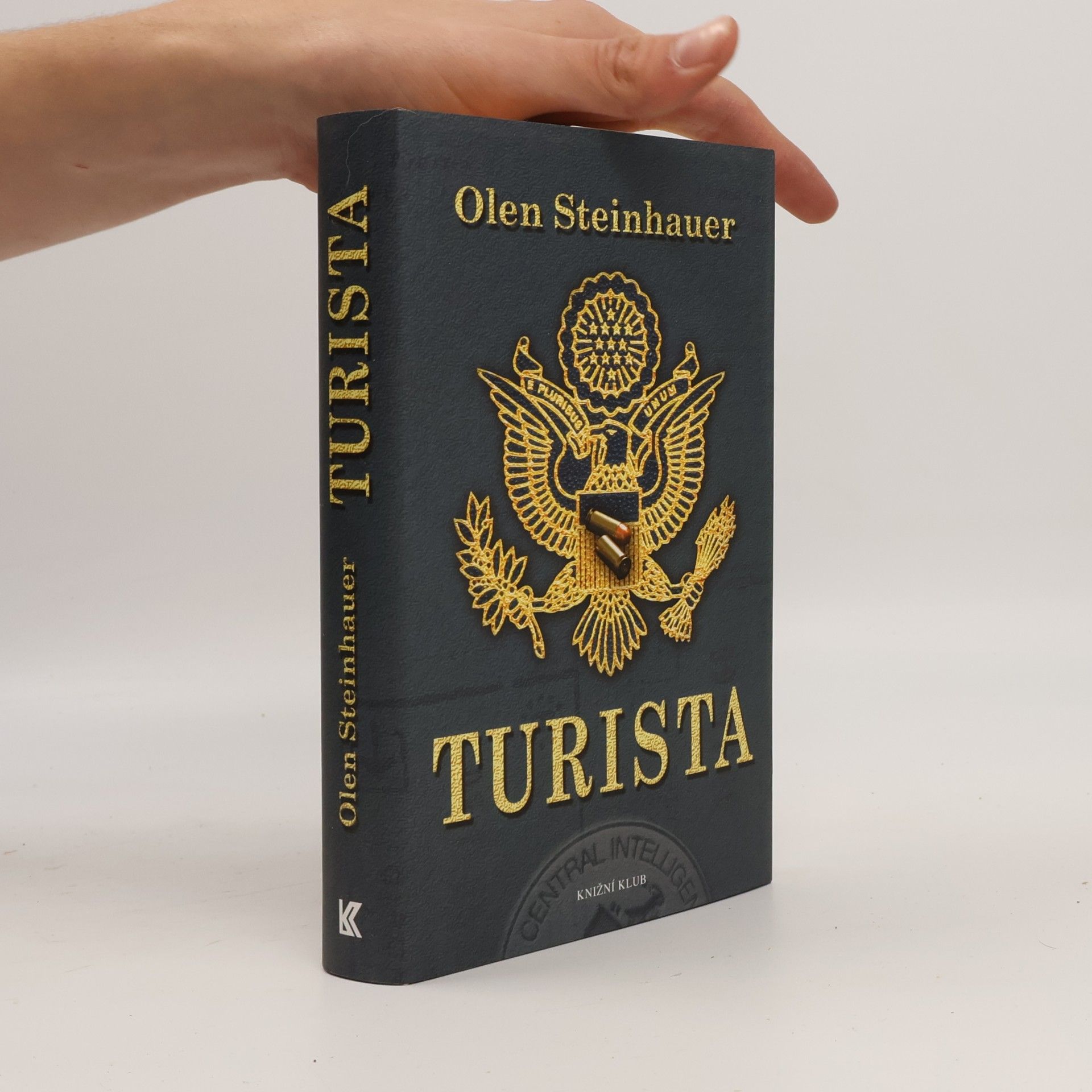 Olen Steinhauer Turista