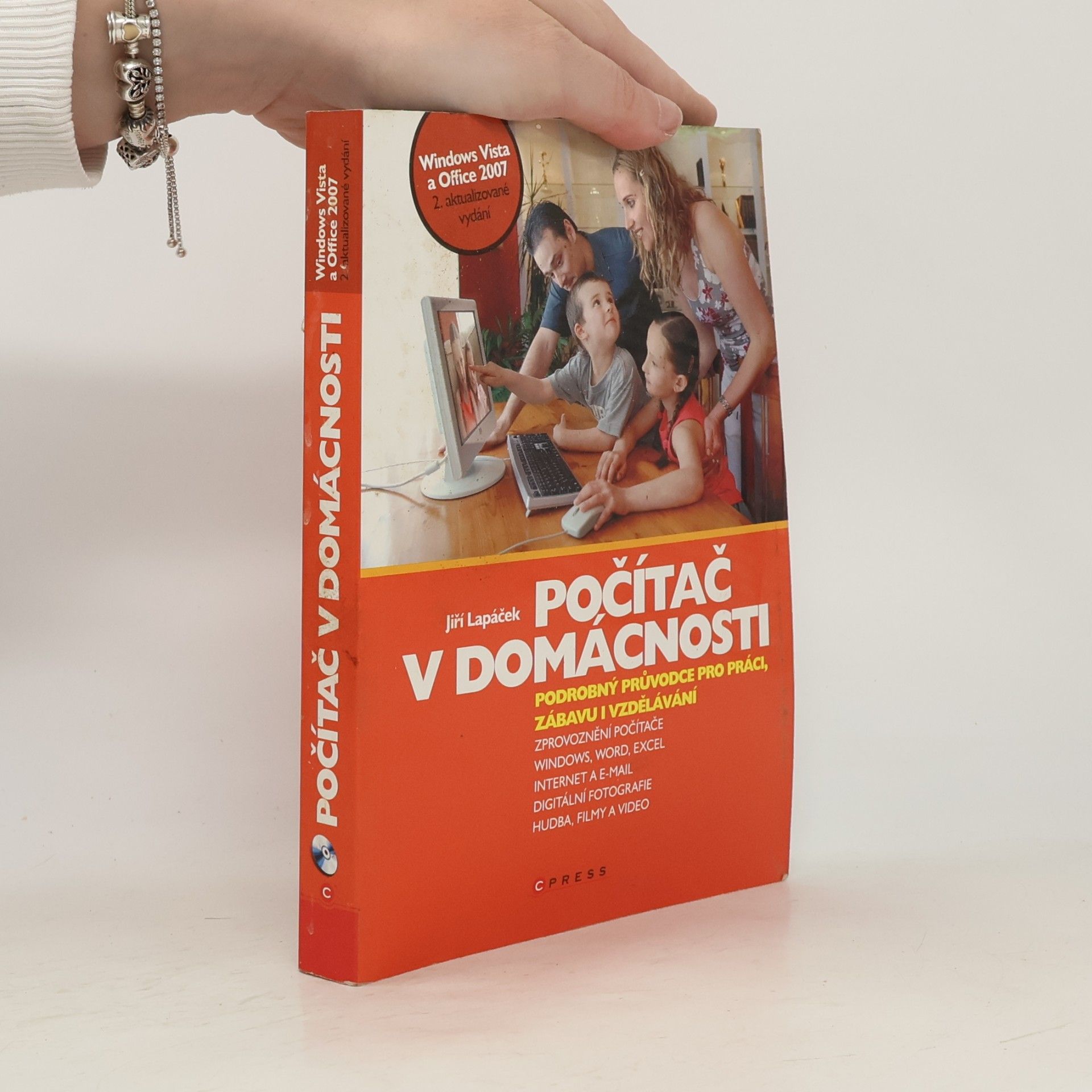 Počítač v domácnosti. Podrobný průvodce pro práci, zábavu i vzdělávání