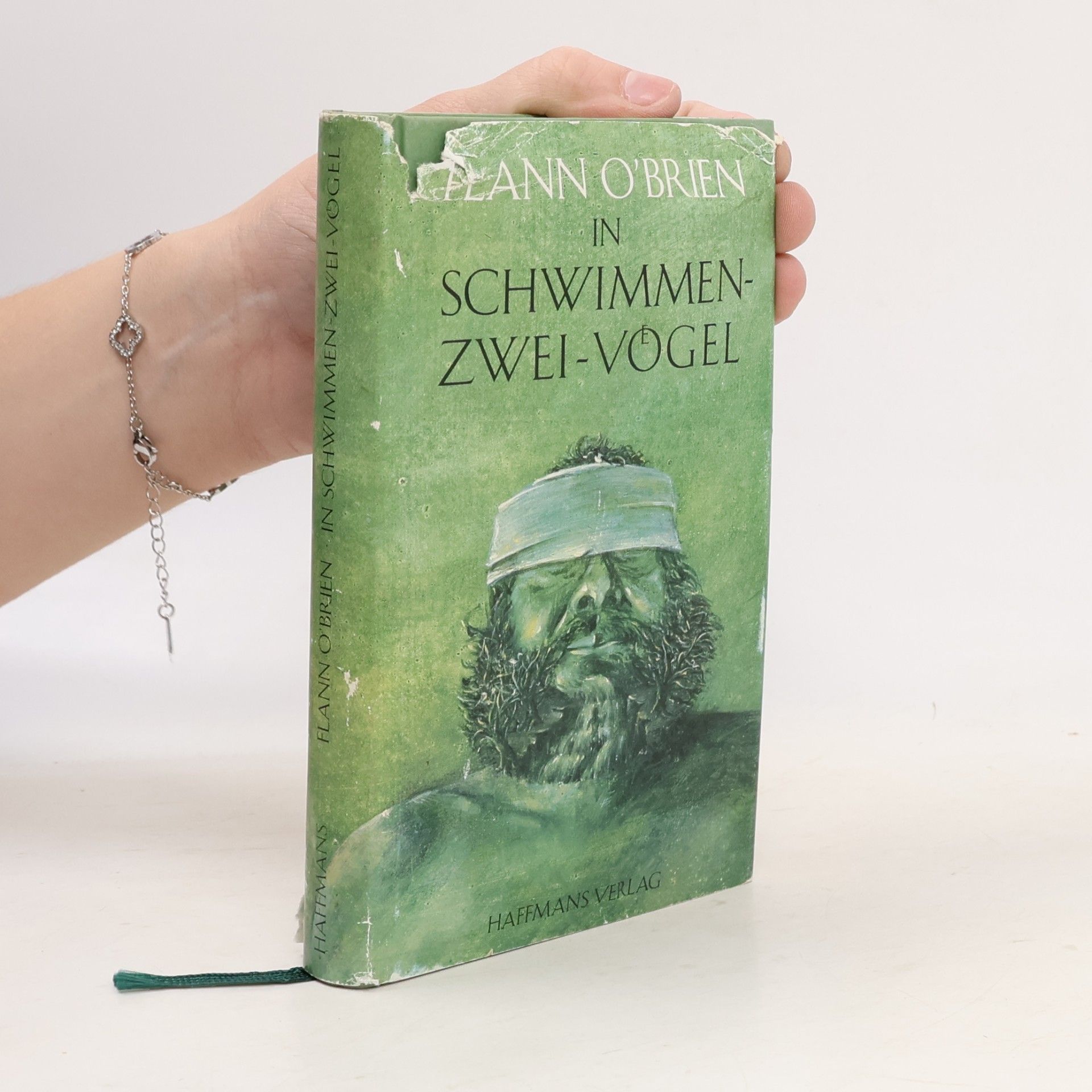 In Schwimmen-zwei- Vögel oder Sweeny auf den Bäumen