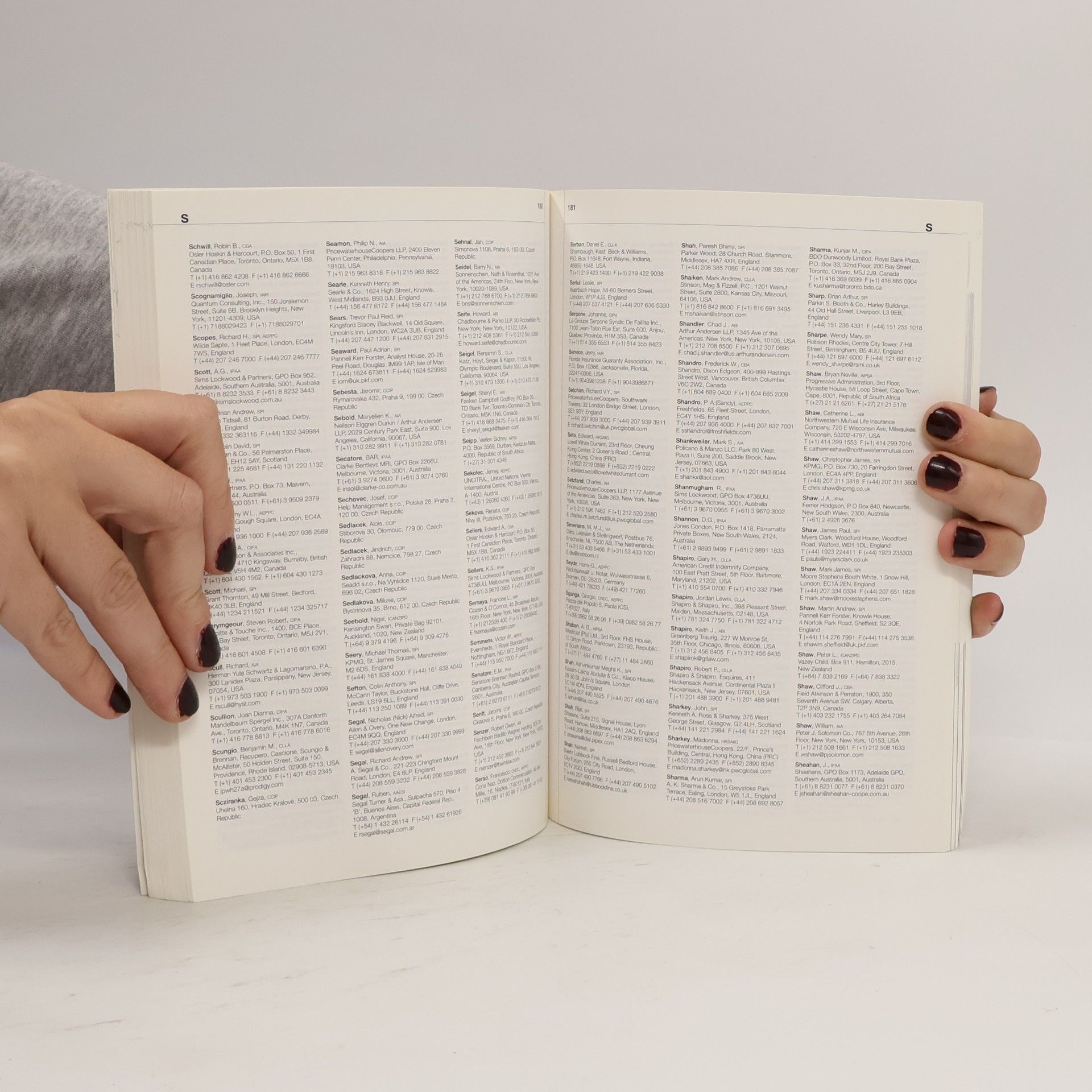 kolektiv The International Insolvency Professionals Directory