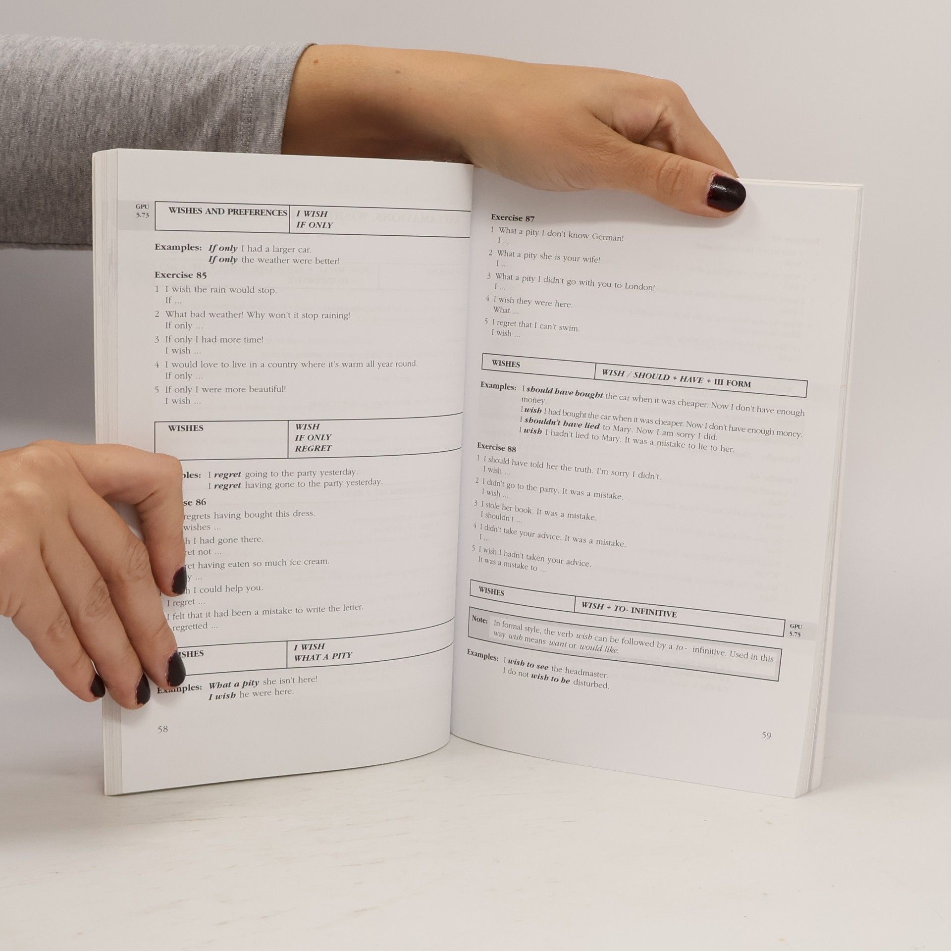 Mariusz Misztal Tests in English. Konstrukce věty