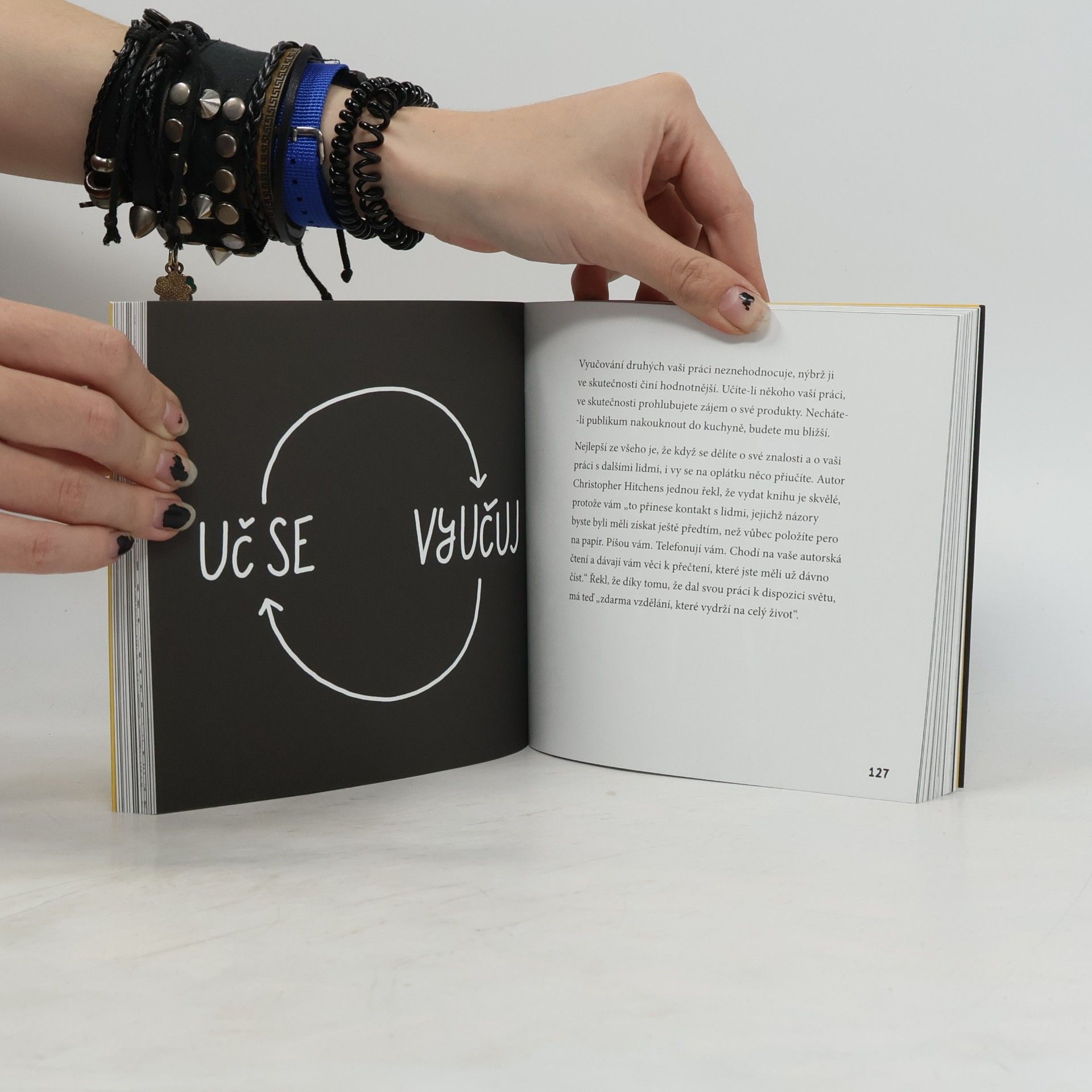 Austin Kleon Ukaž, co děláš! 10 způsobů, jak sdílet svou kreativitu a nechat se objevit