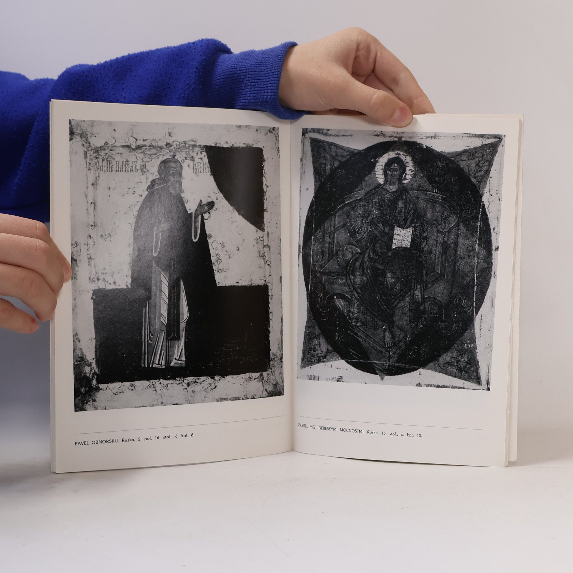 Collectif d'auteurs Ikona