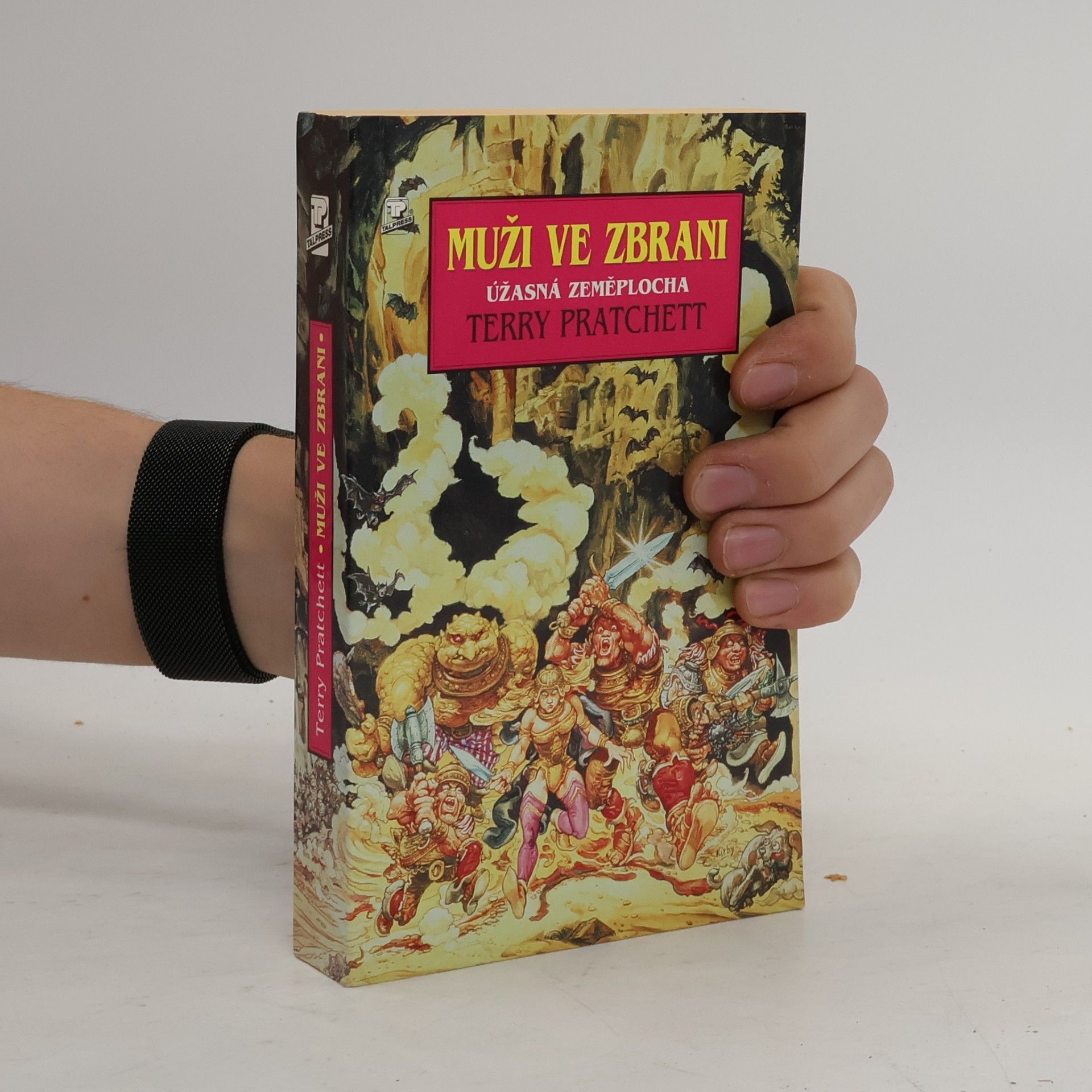 Terry Pratchett Muži ve zbrani