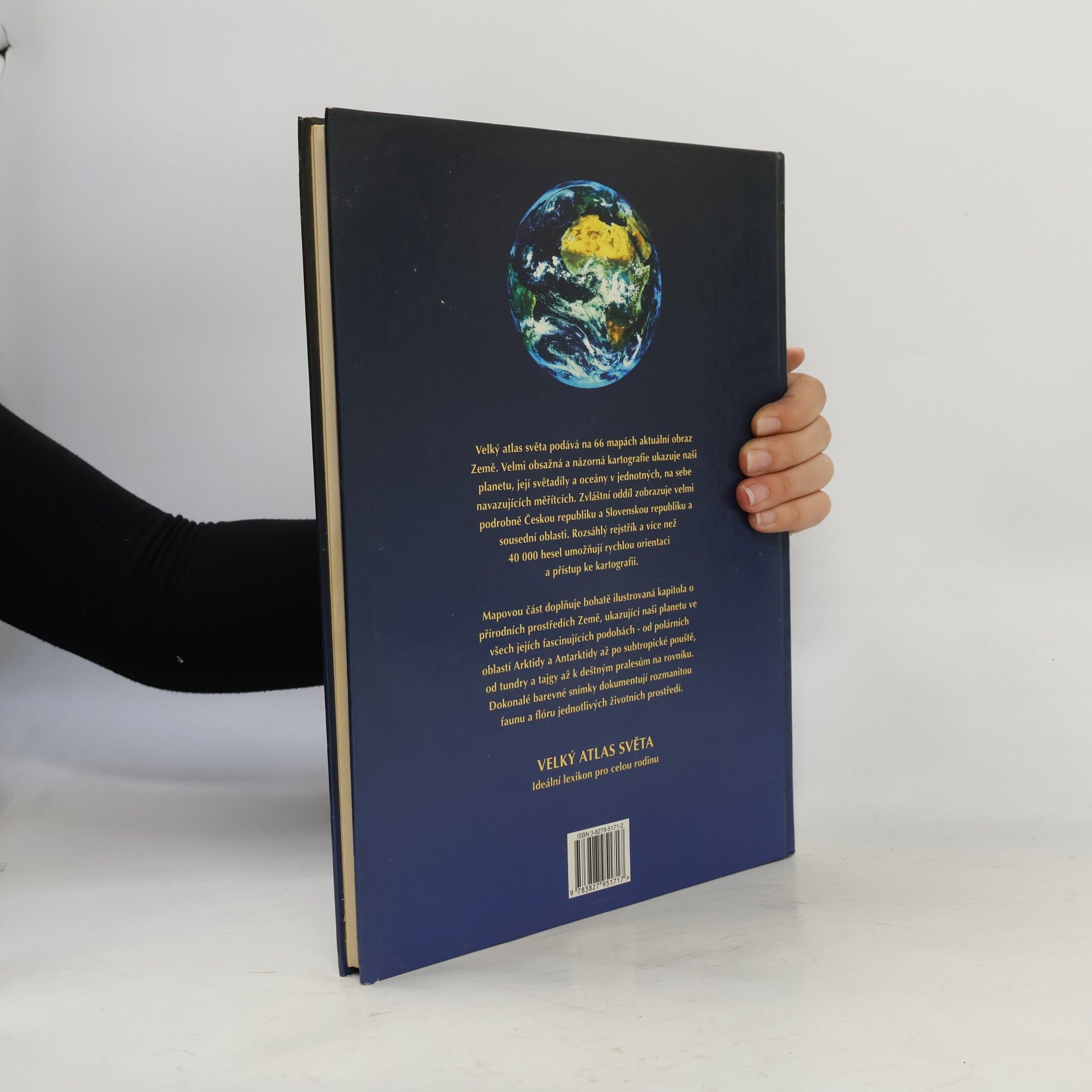 Helena Kholová Velký atlas světa