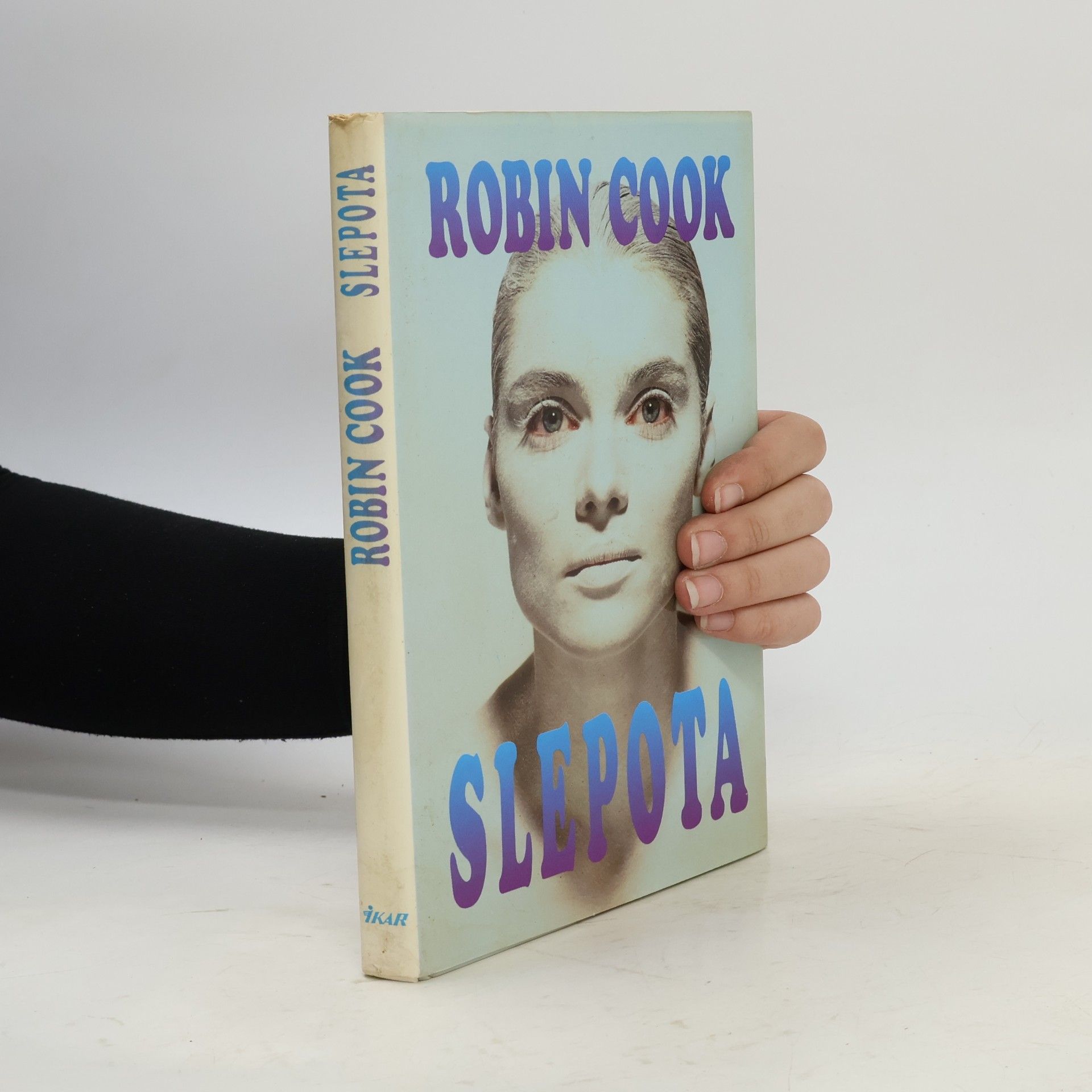 Robin Cook Slepota