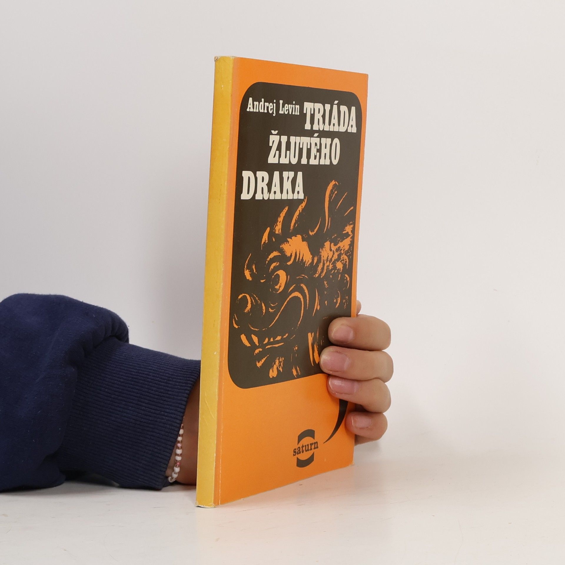 Andrej Levin Triáda žlutého draka