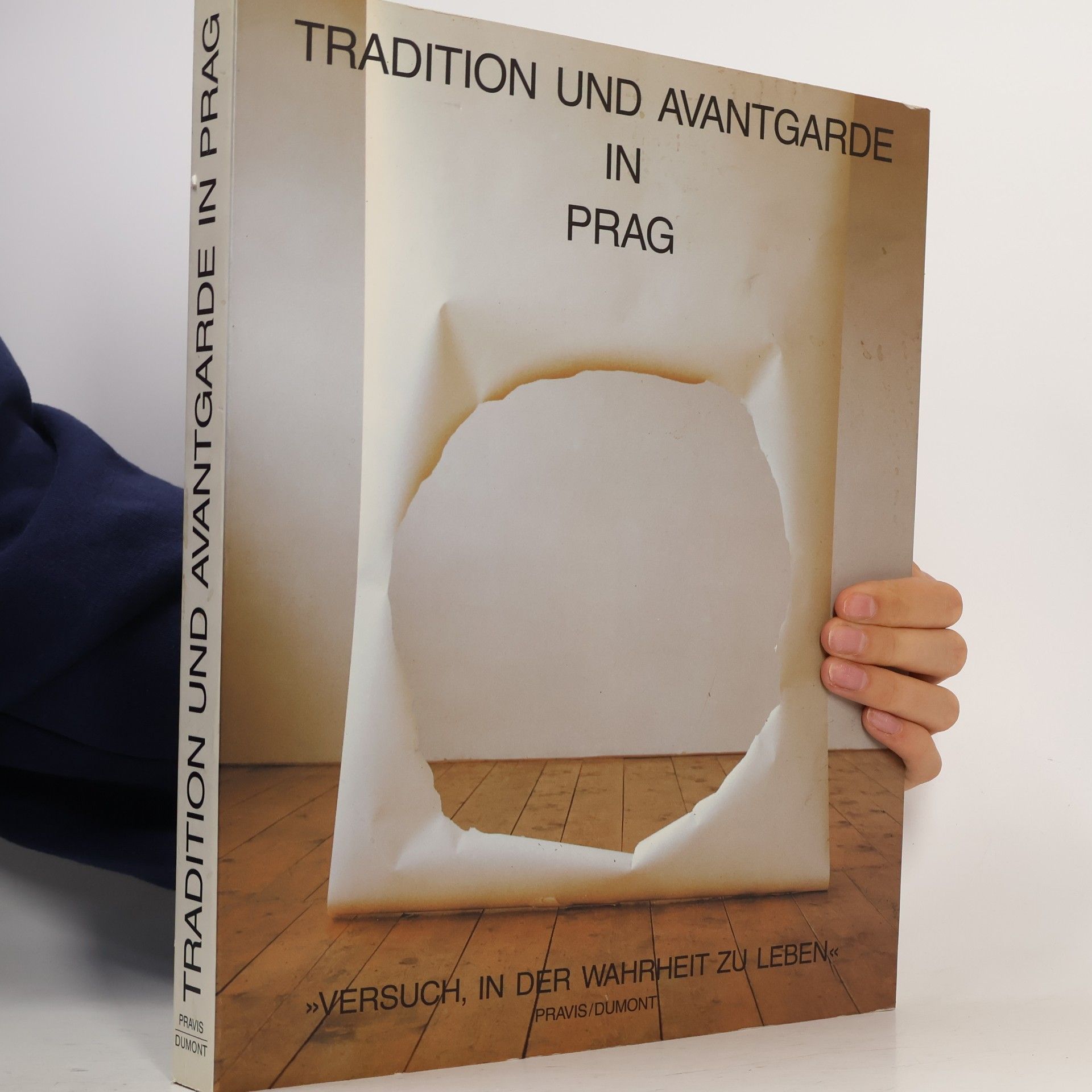 Tradition und Avantgarde in Prag
