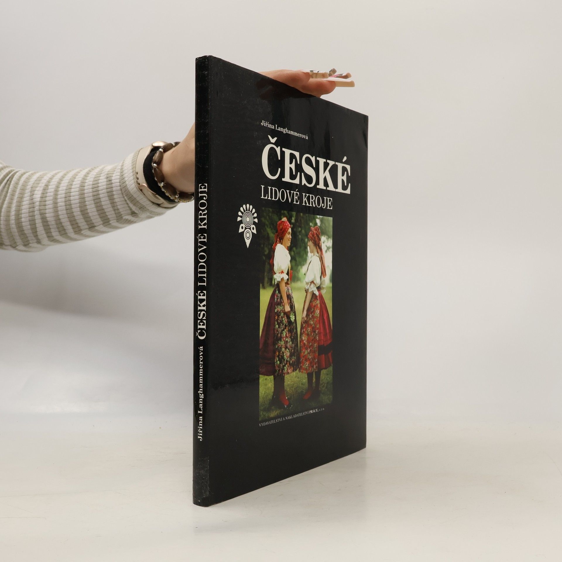 Zorka Gablerová České lidové kroje