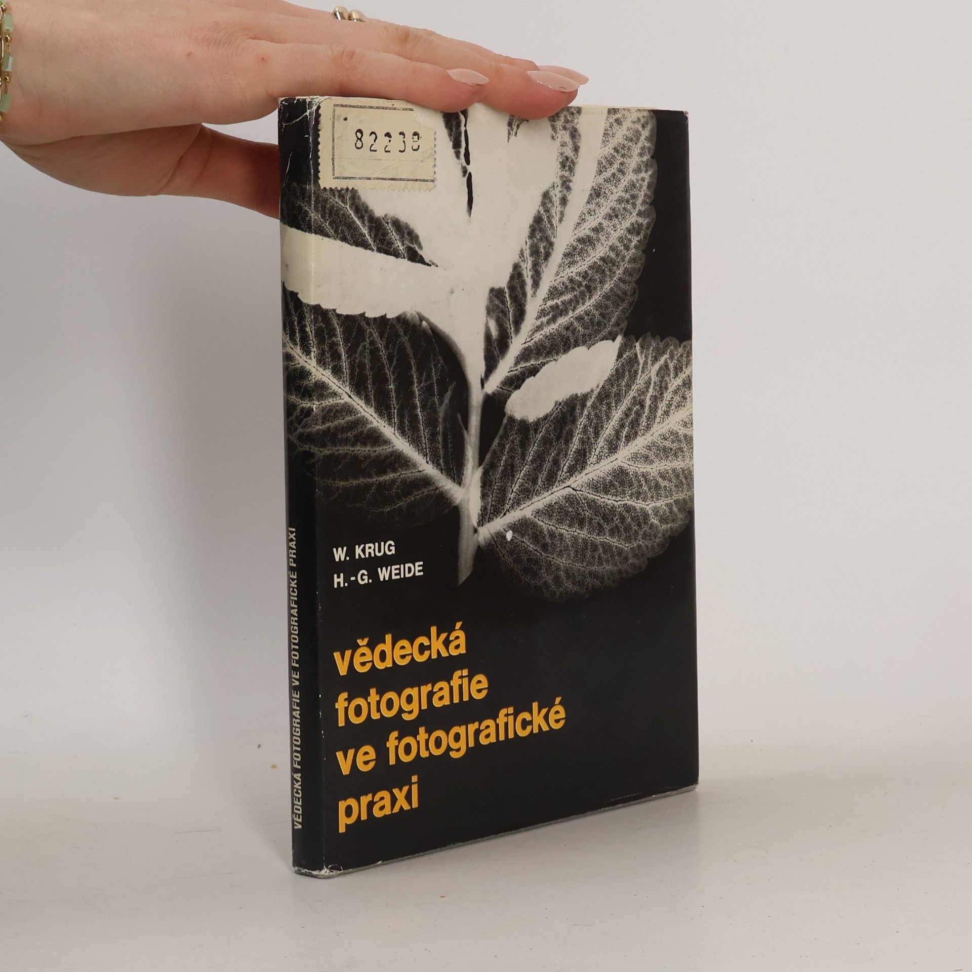 Wolfgang Krug Vědecká fotografie ve fotografické praxi