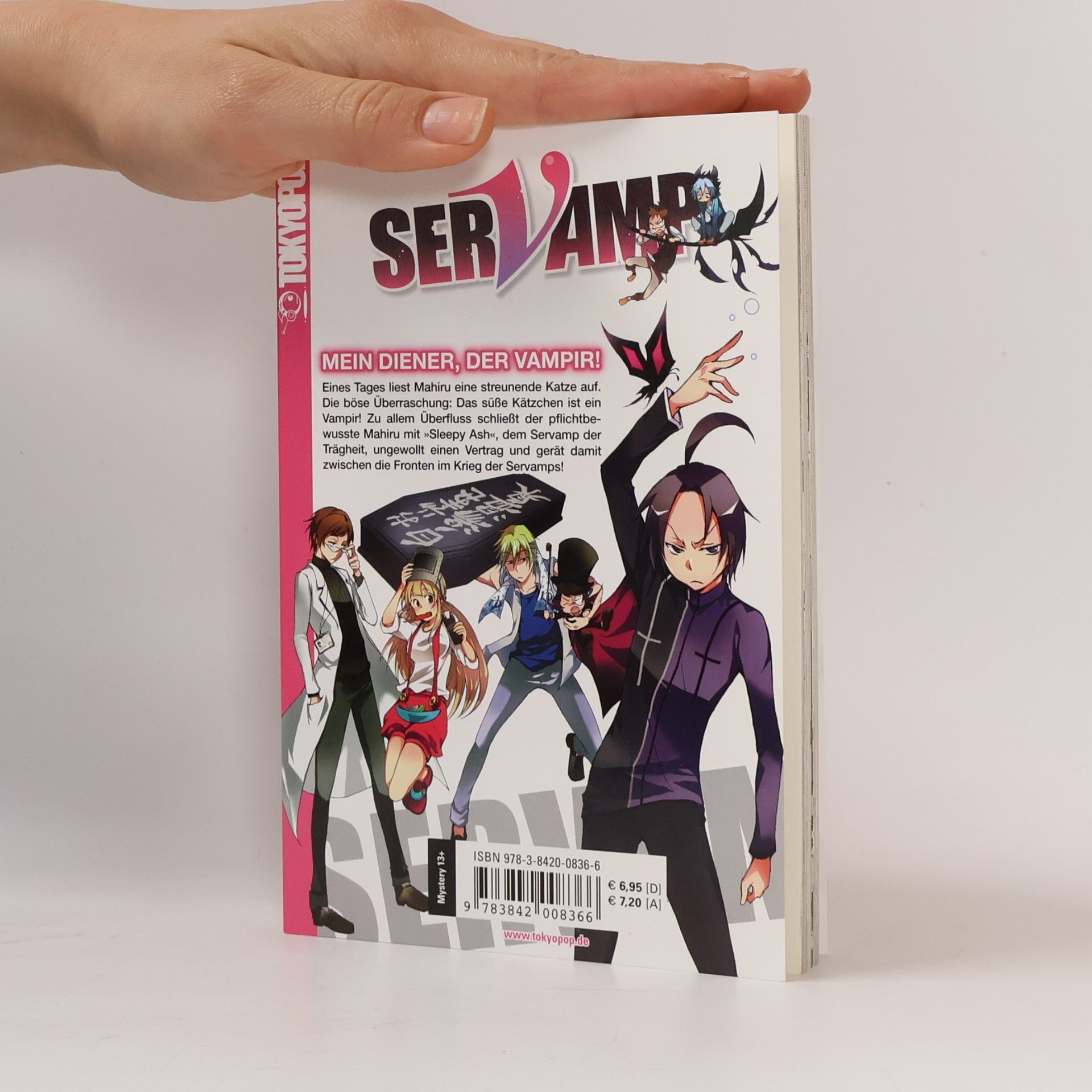 Strike Tanaka Servamp 03