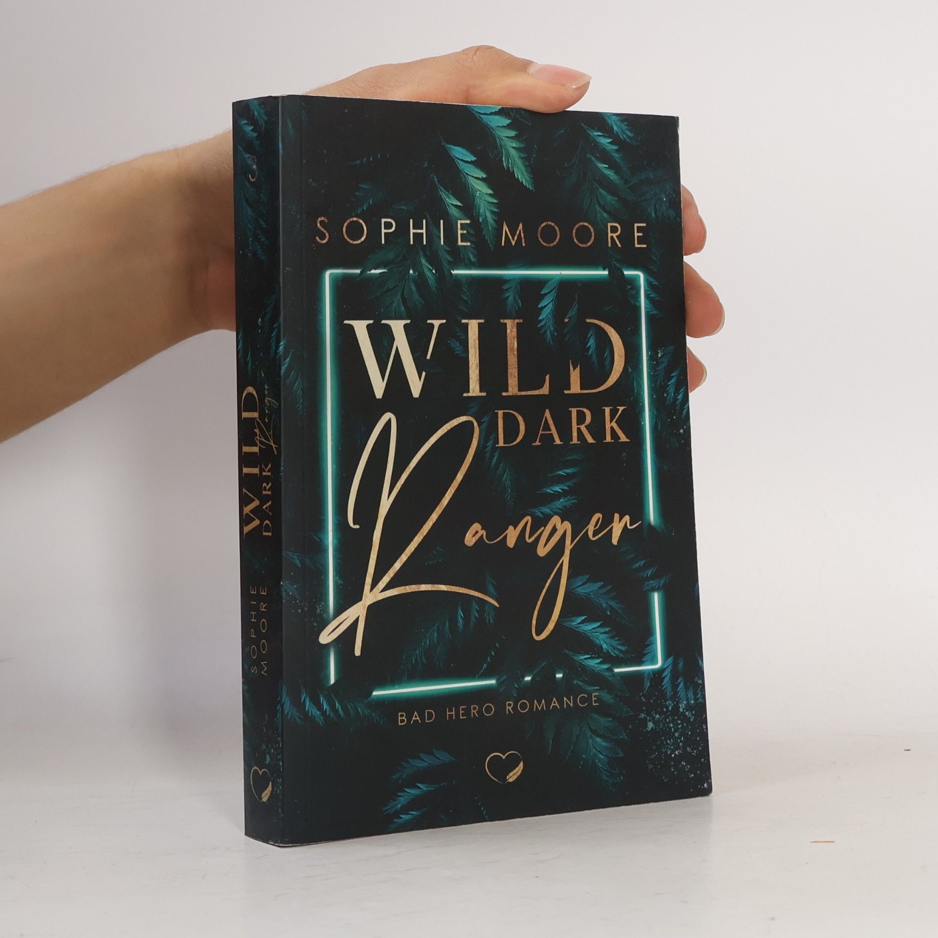 Sophie Moore Wild Dark Ranger