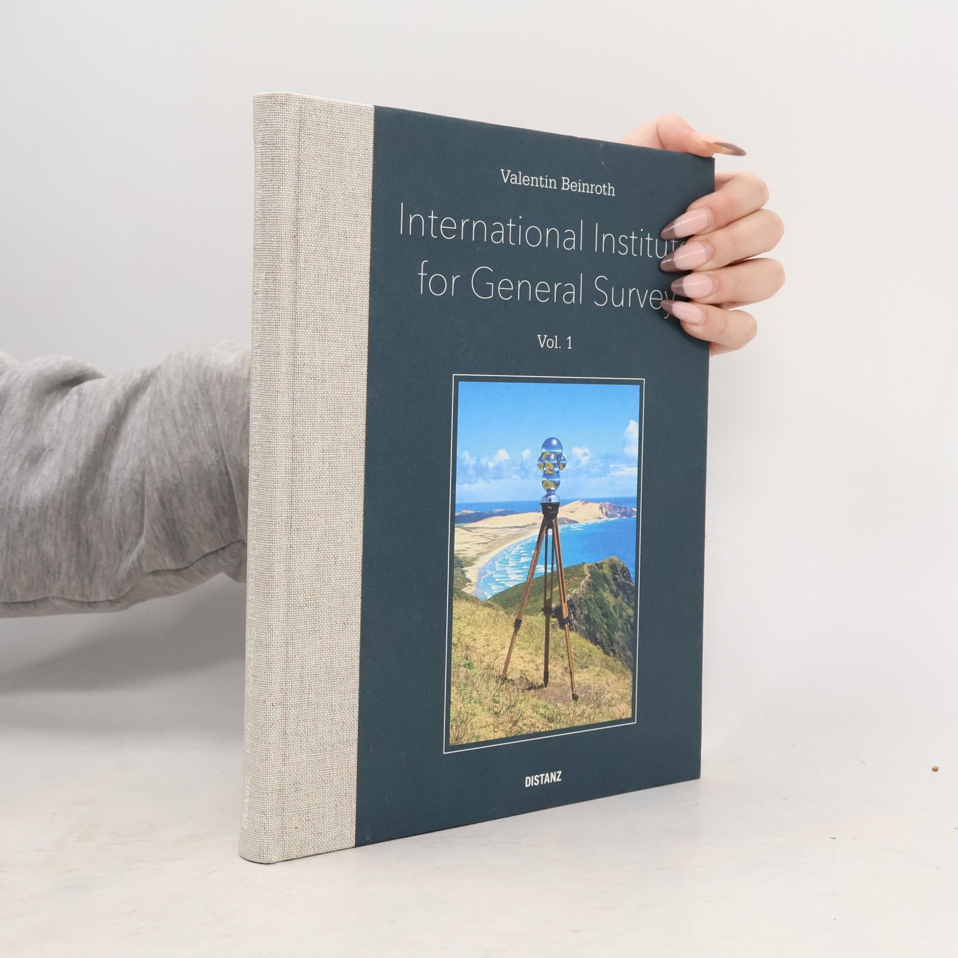 Valentin Beinroth International Institute for General Survey, Vol. 1