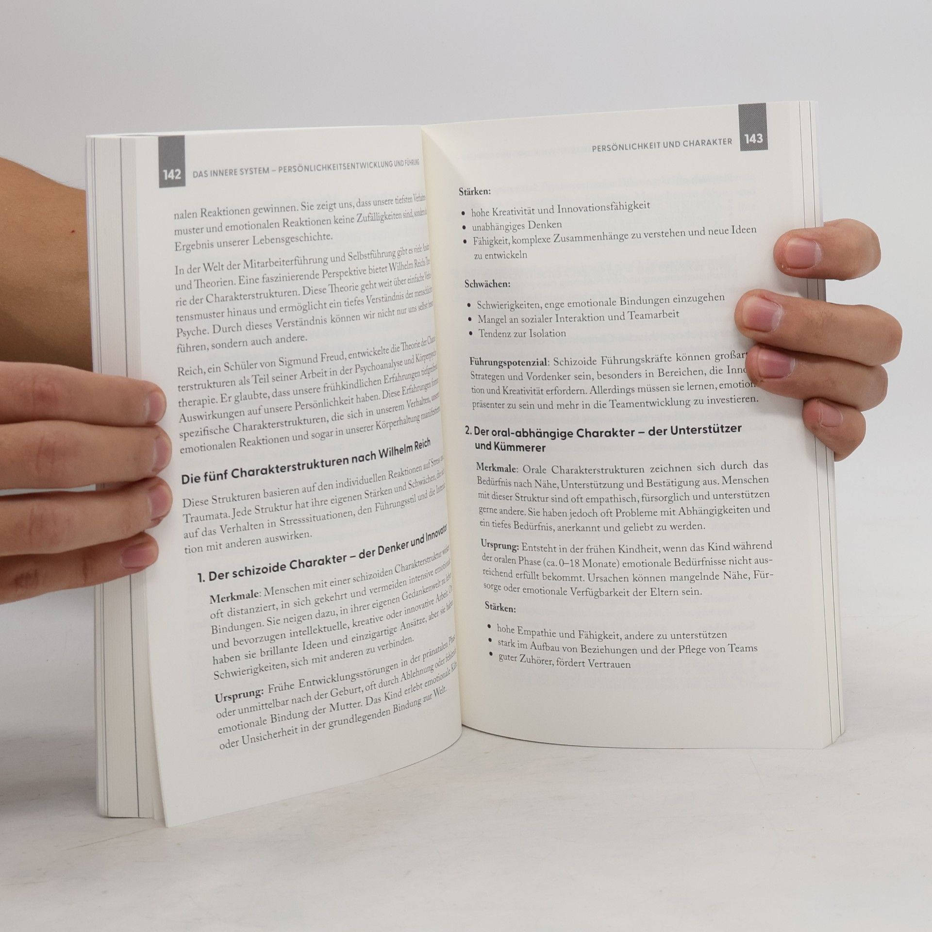 Dr. Martin Wachinger Das Buch, das ich als junge Führungskraft gebraucht hätte und meine Chefs hätten lesen sollen: Zwischen Menschlichkeit, Systemen und persönlichem Wachstum. Effektive Führung einfach erklärt