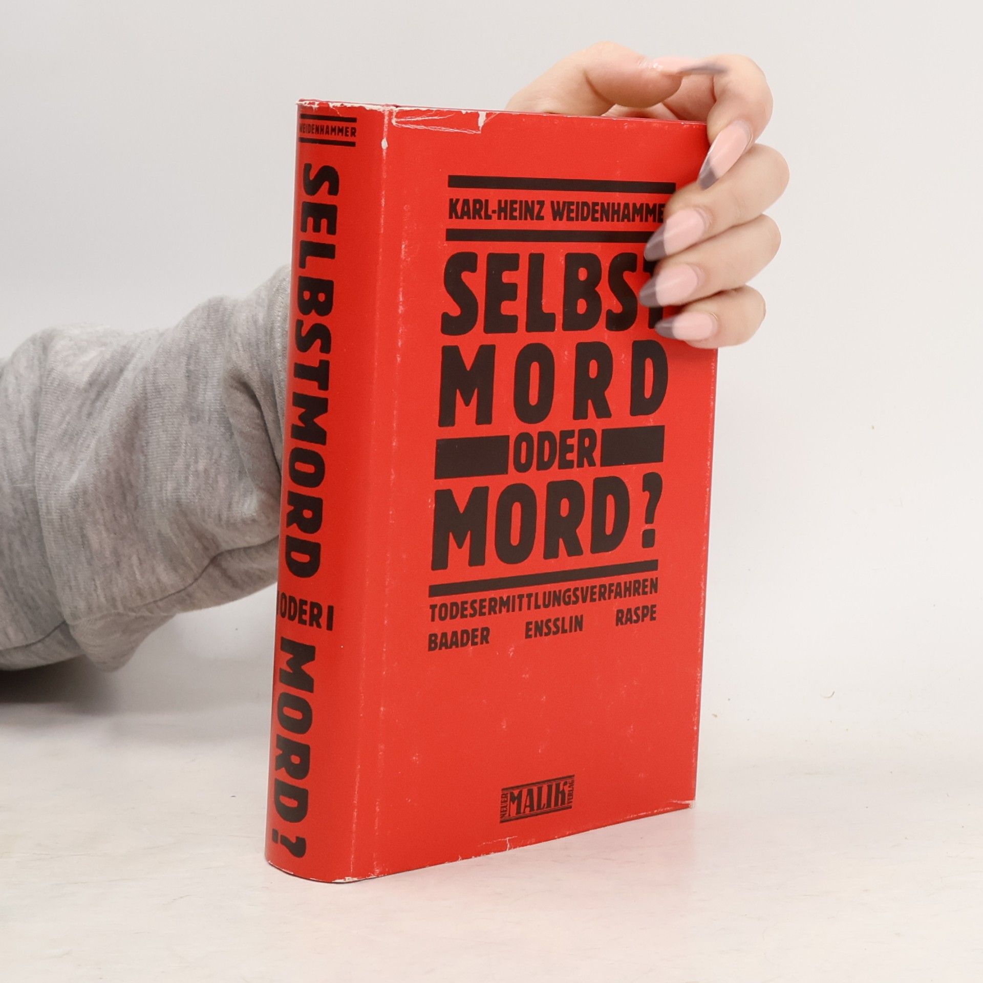 kolektiv Selbstmord oder Mord?