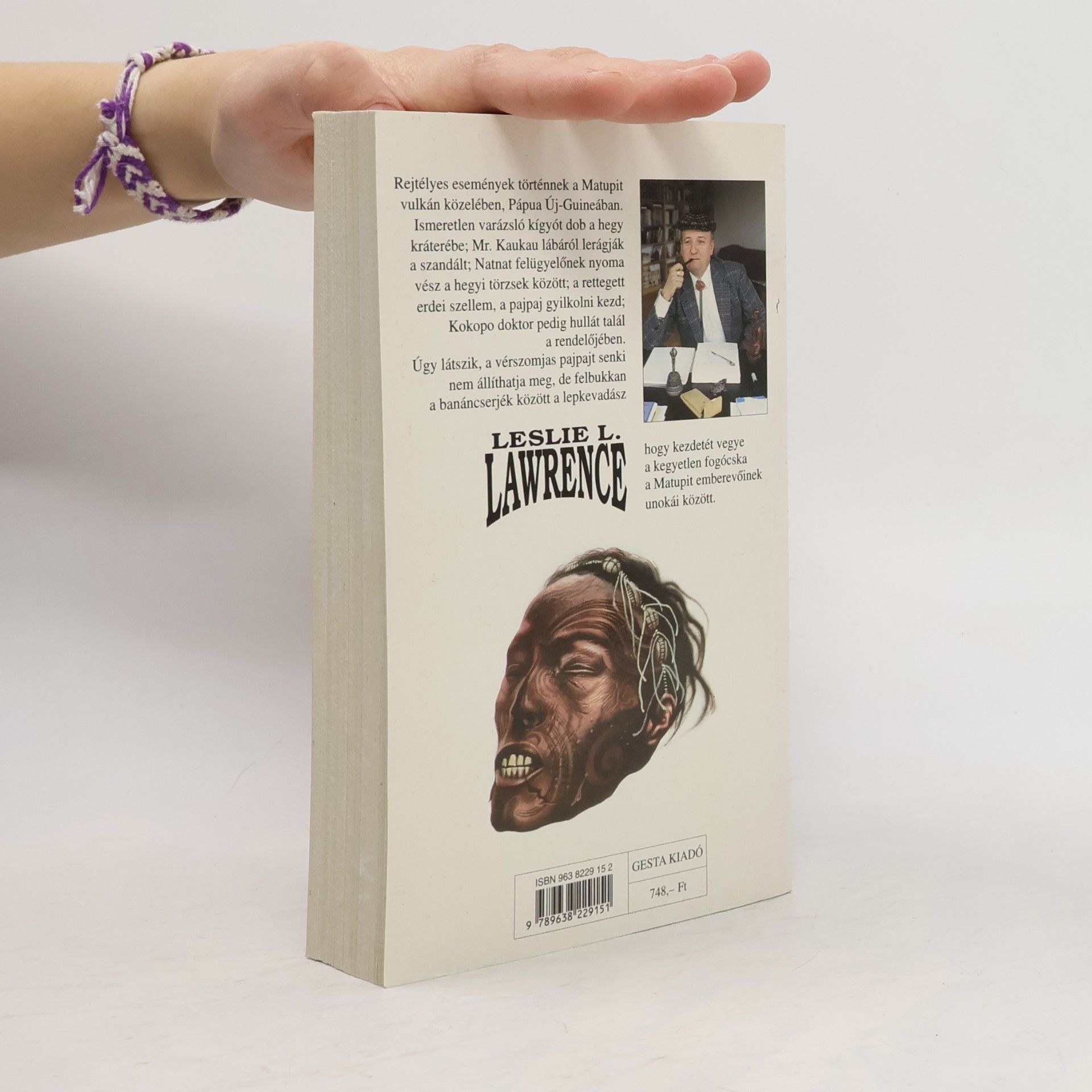 Leslie L. Lawrence Ahol a pajpaj jár