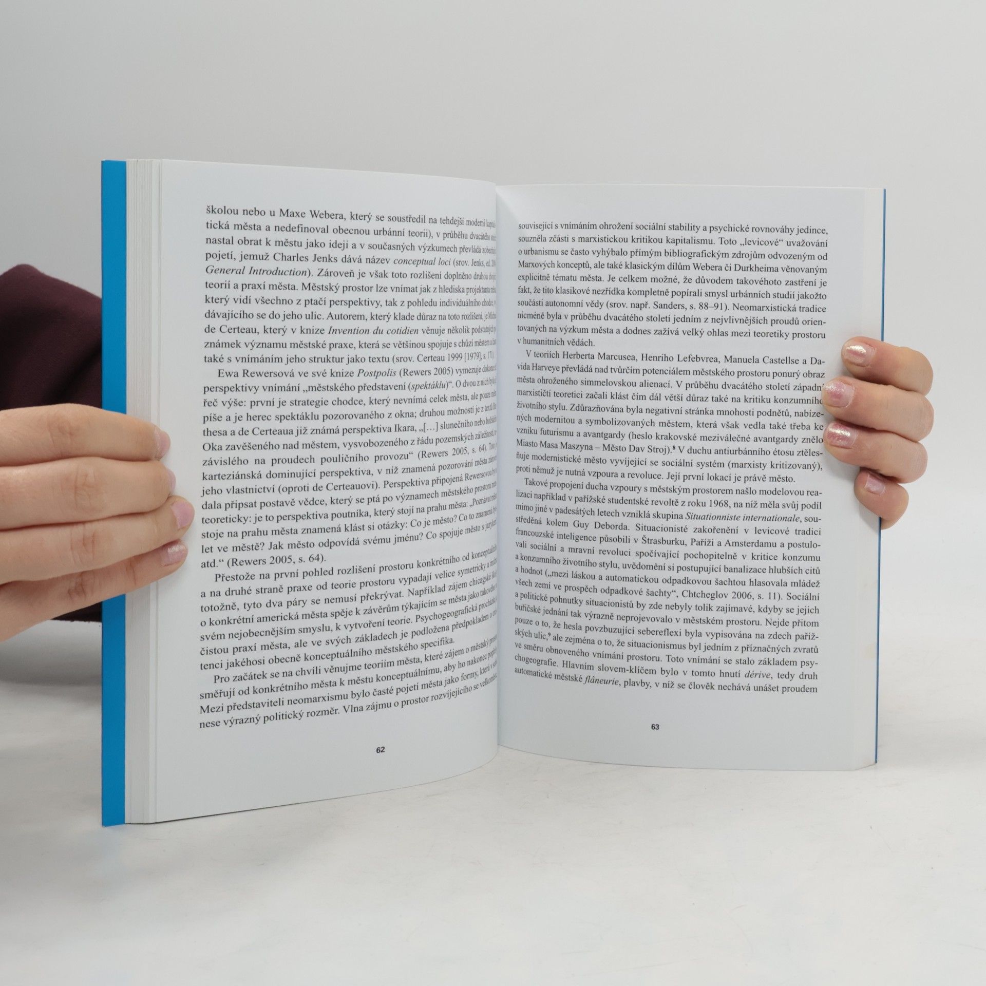Joanna Derdowská Kmitavá mozaika: Městský prostor a literární dílo