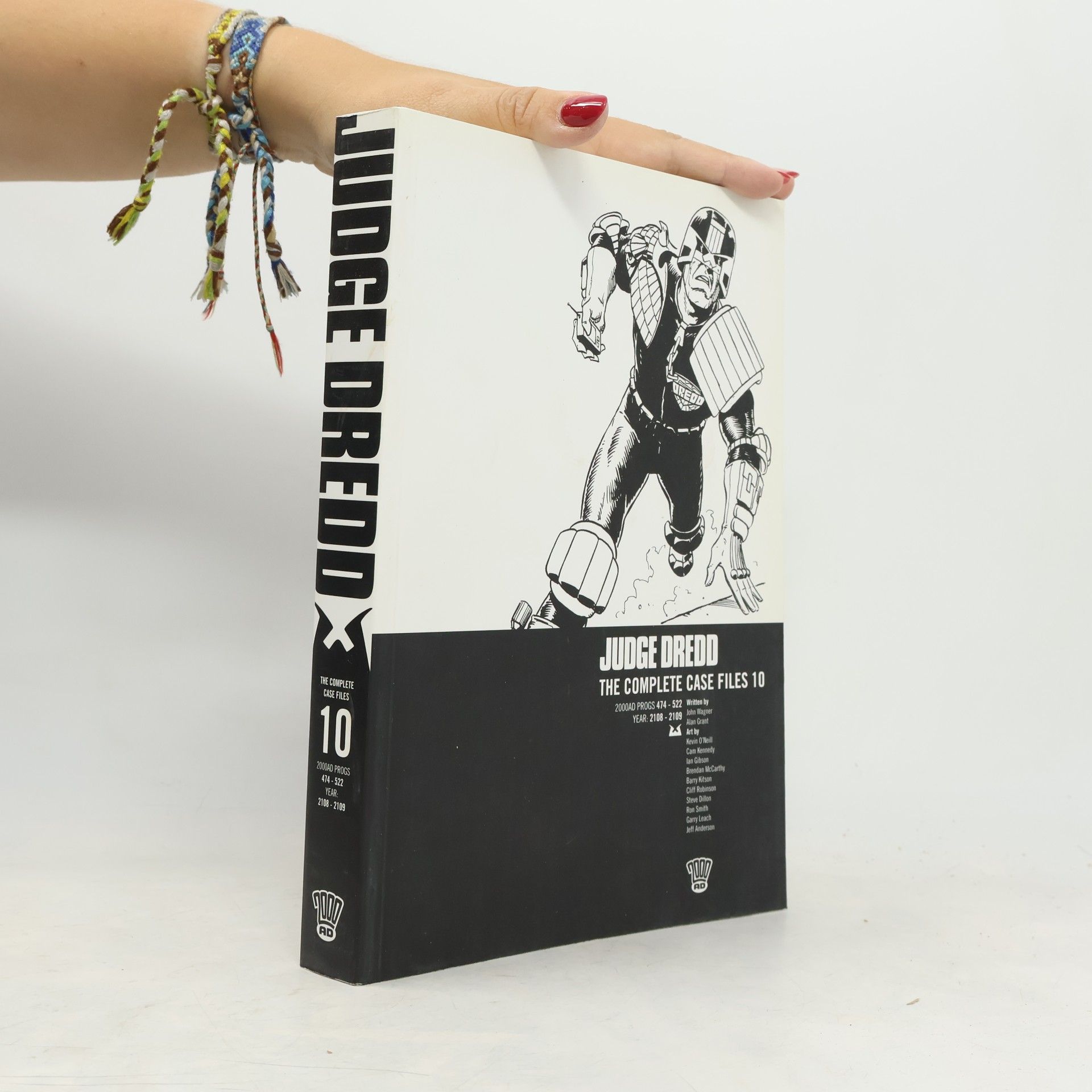 Judge Dredd the complete case files 10