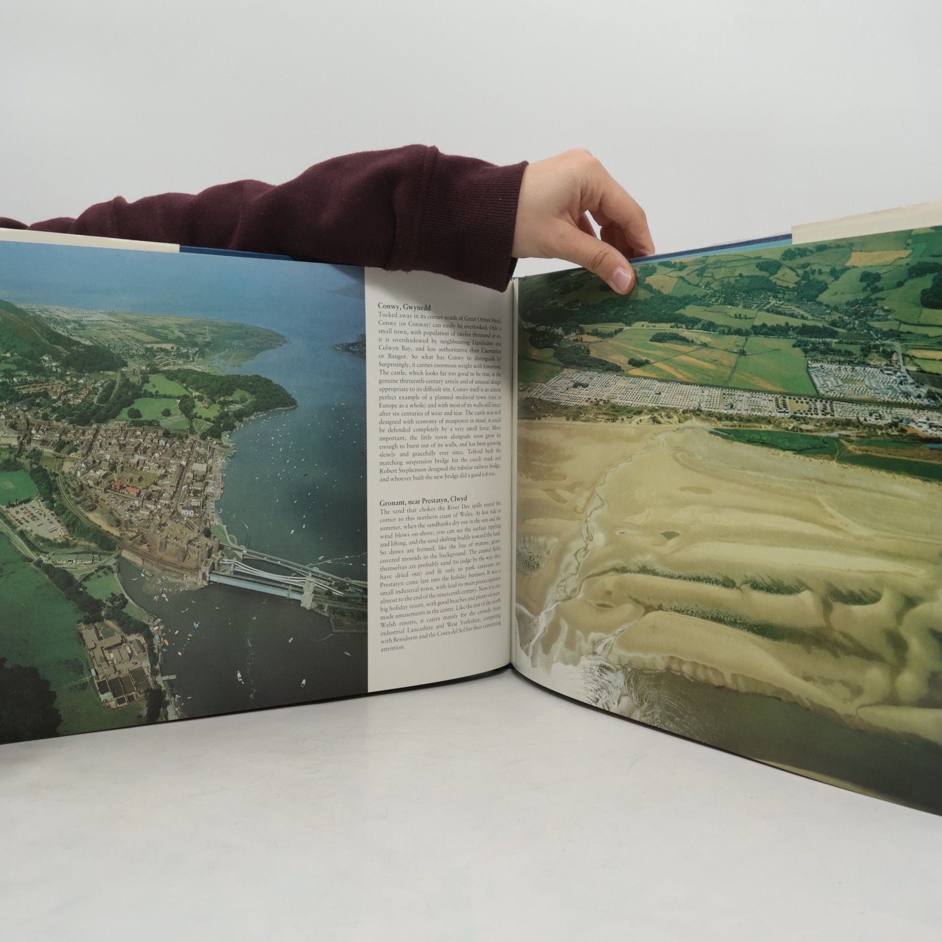 Bernard Stonehouse The Aerofilms Book of Britain From the Air