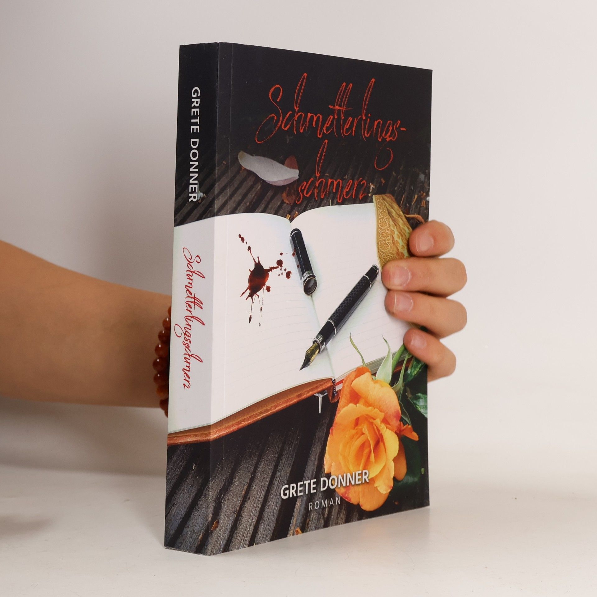 Grete Donner Schmetterlingsschmerz