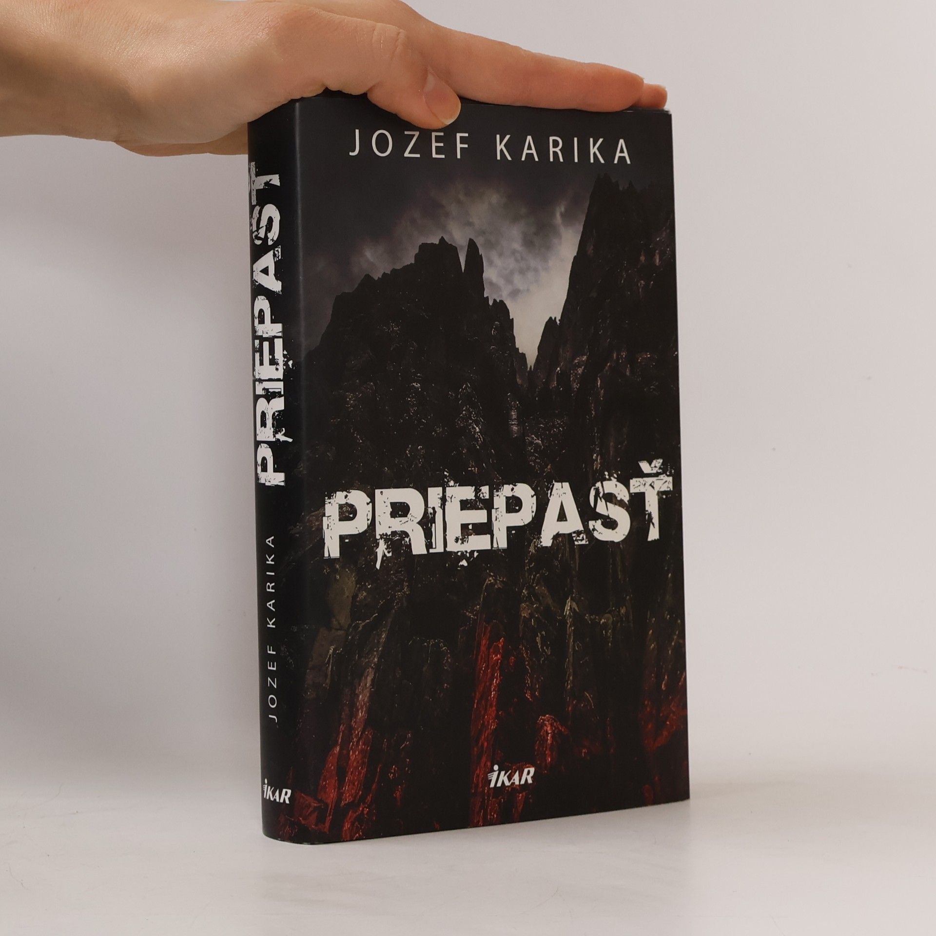 Jozef Karika Priepasť