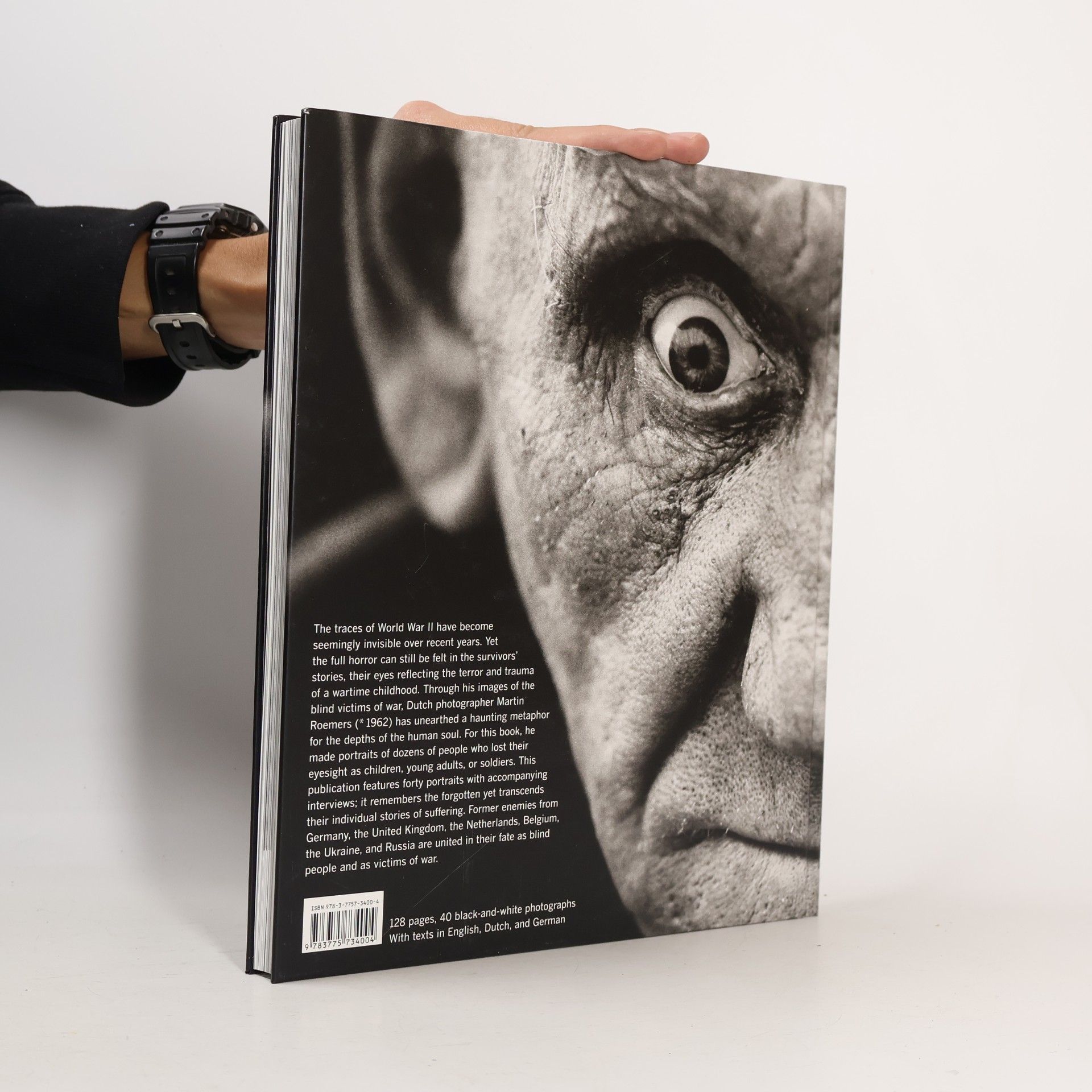 Nadine Barth The Eyes of War