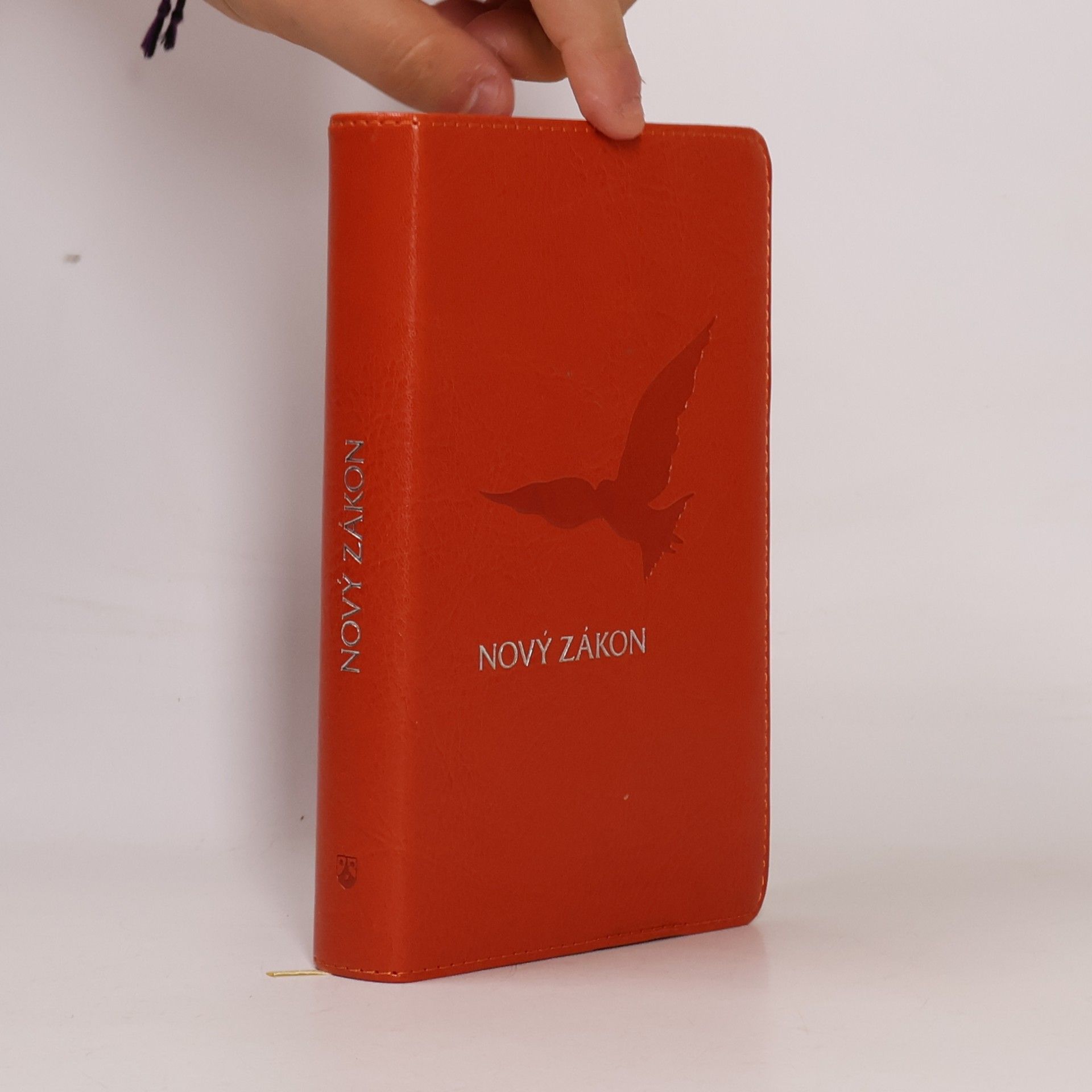 Autorenkollektiv Nový zákon : text užívaný v českých liturgických knihách přeložený z řečtiny se stálým zřetelem k Nové Vulgát