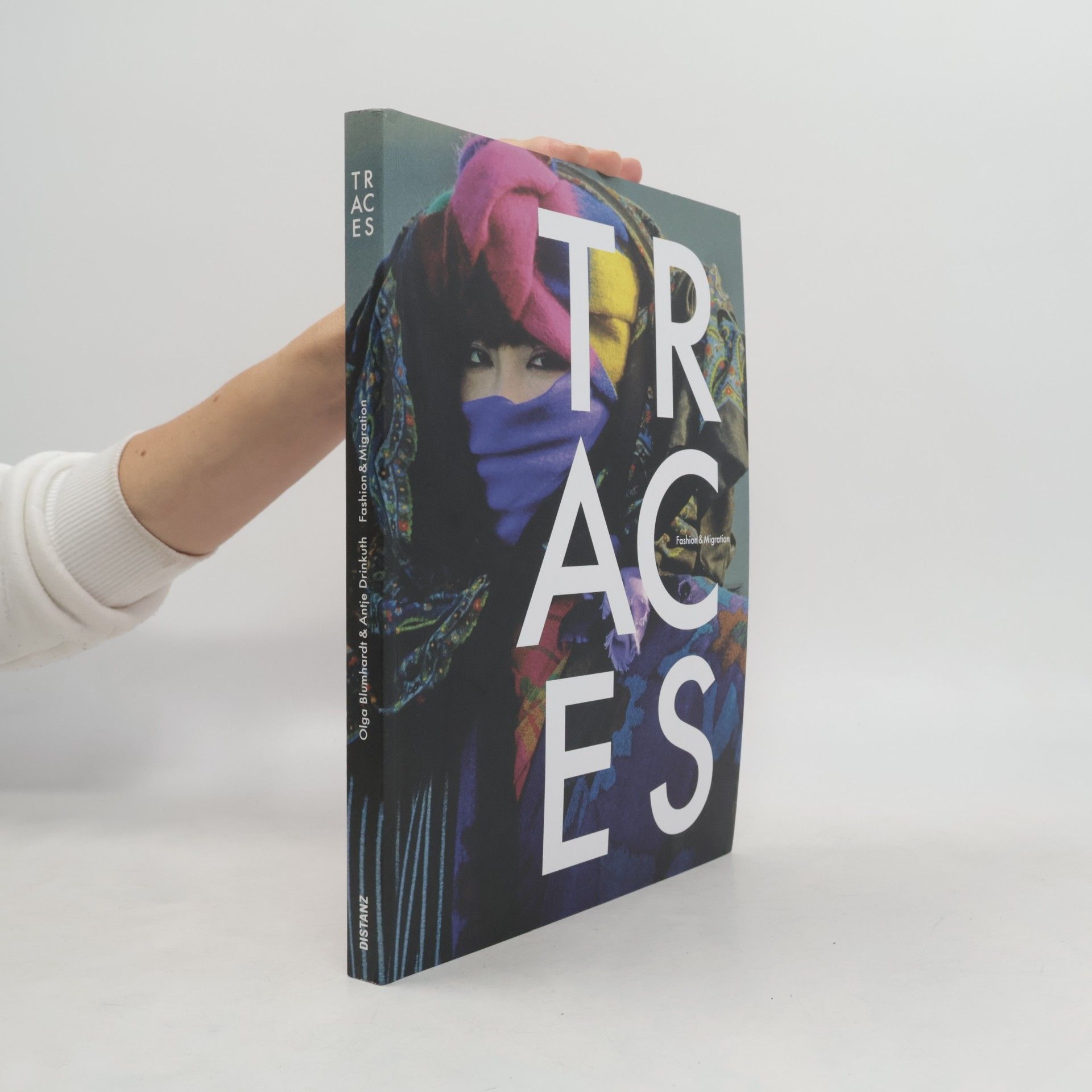 Olga Blumhardt Traces - Fashion & Migration