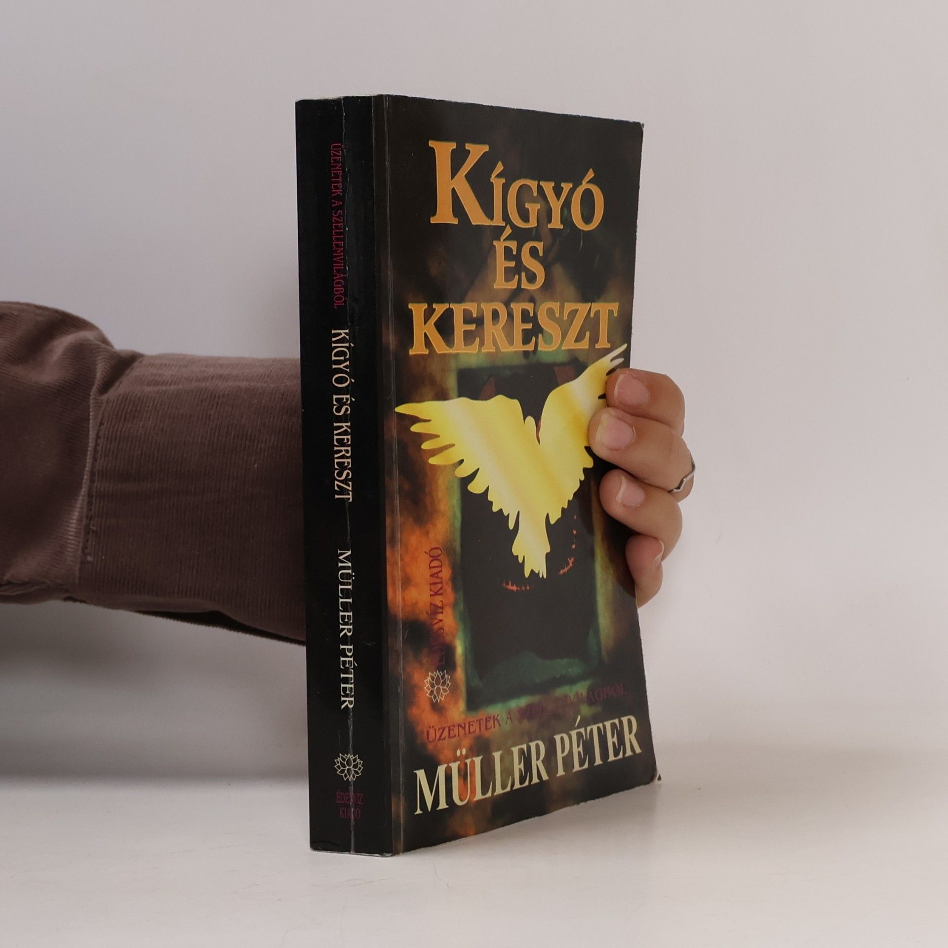 Peter M. Müller Kígyó és kereszt