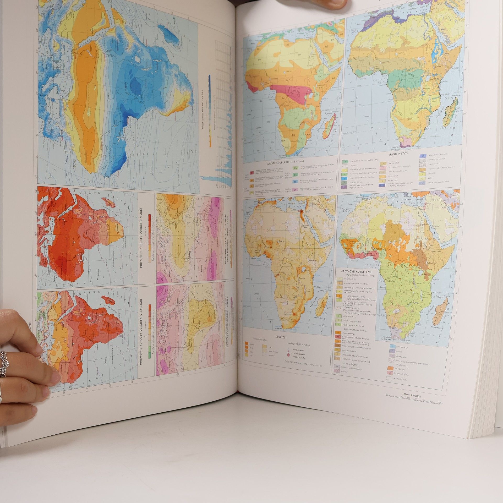 Autorenkollektiv Vojenský atlas sveta