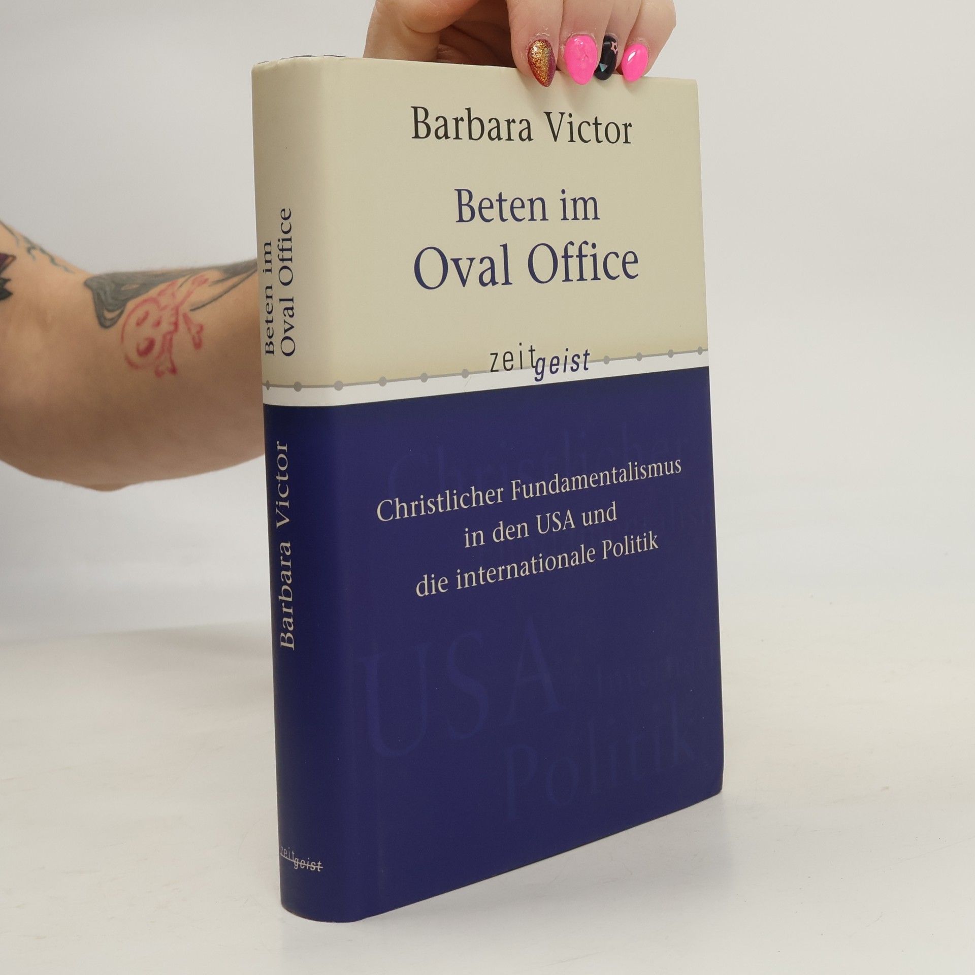 Barbara Victor Beten im Oval Office