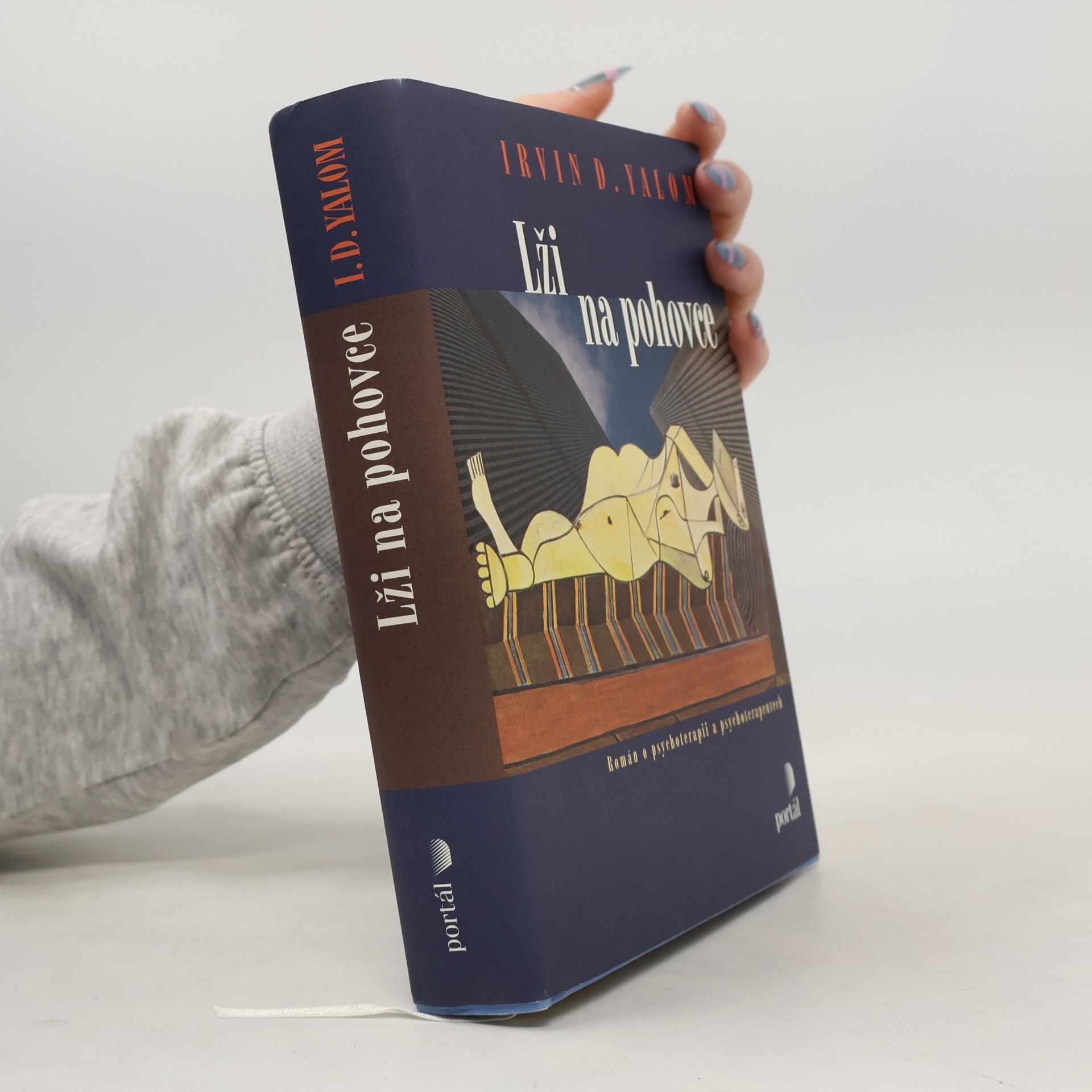 Irvin Yalom Lži na pohovce
