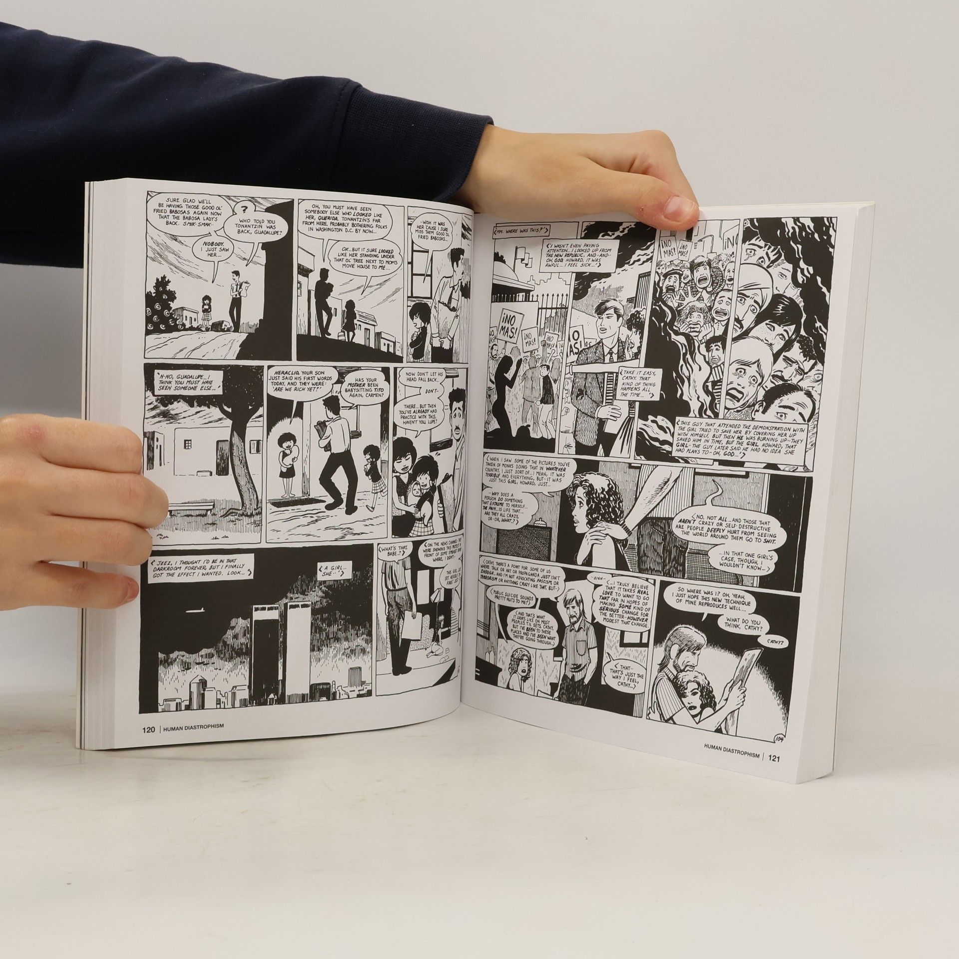 Gilbert Hernandez Love and Rockets: Human Diastrophism