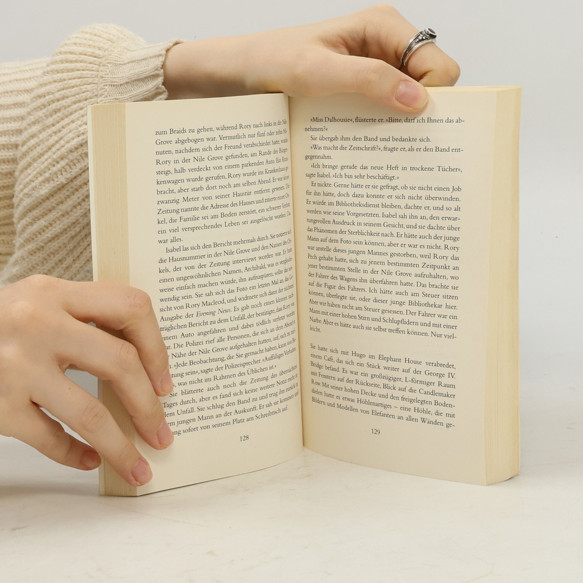 Alexander McCall Smith Das Herz des fremden Toten