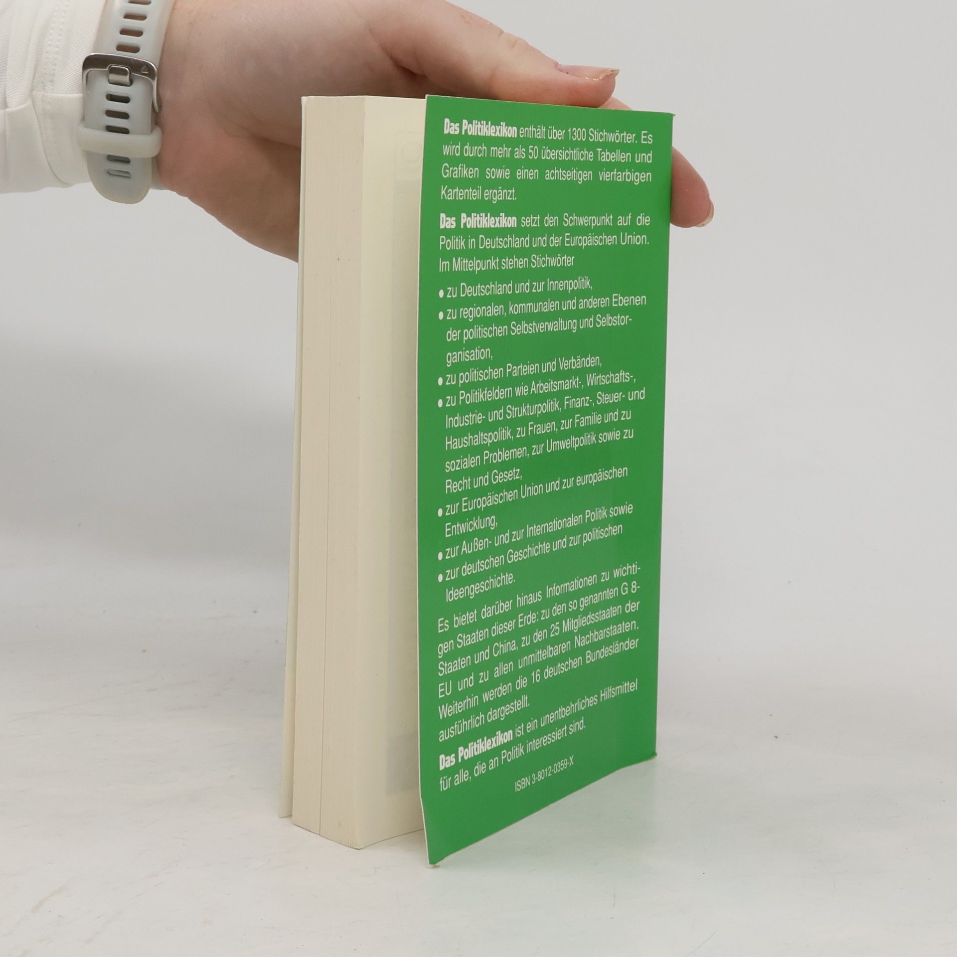 Klaus Schubert Das Politiklexikon ; [mit über 1300 Stichwörtern sowie informativen Grafiken, Tabellen und Karten]