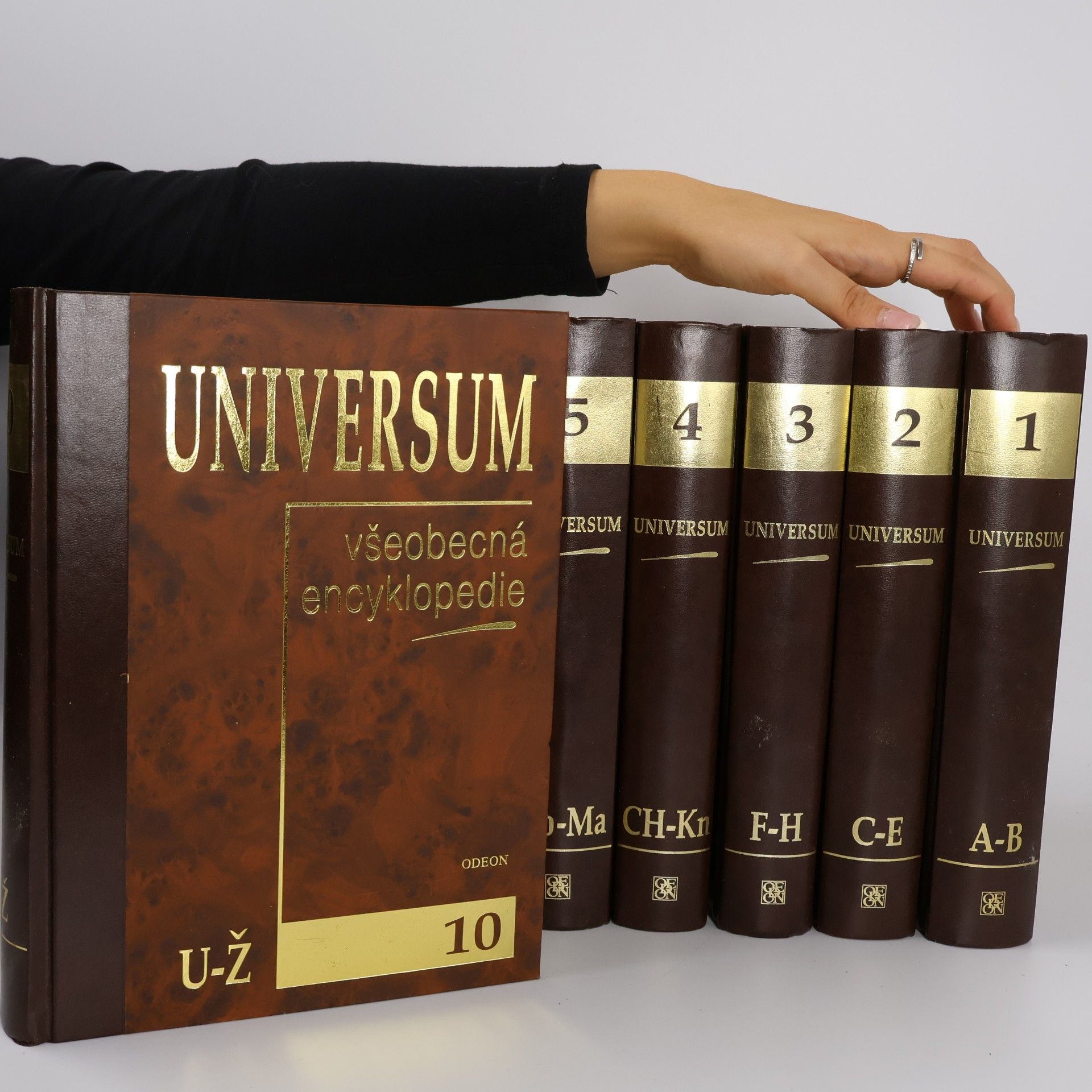 Eva Ambros Universum. Všeobecná encyklopedie 10, U-Ž