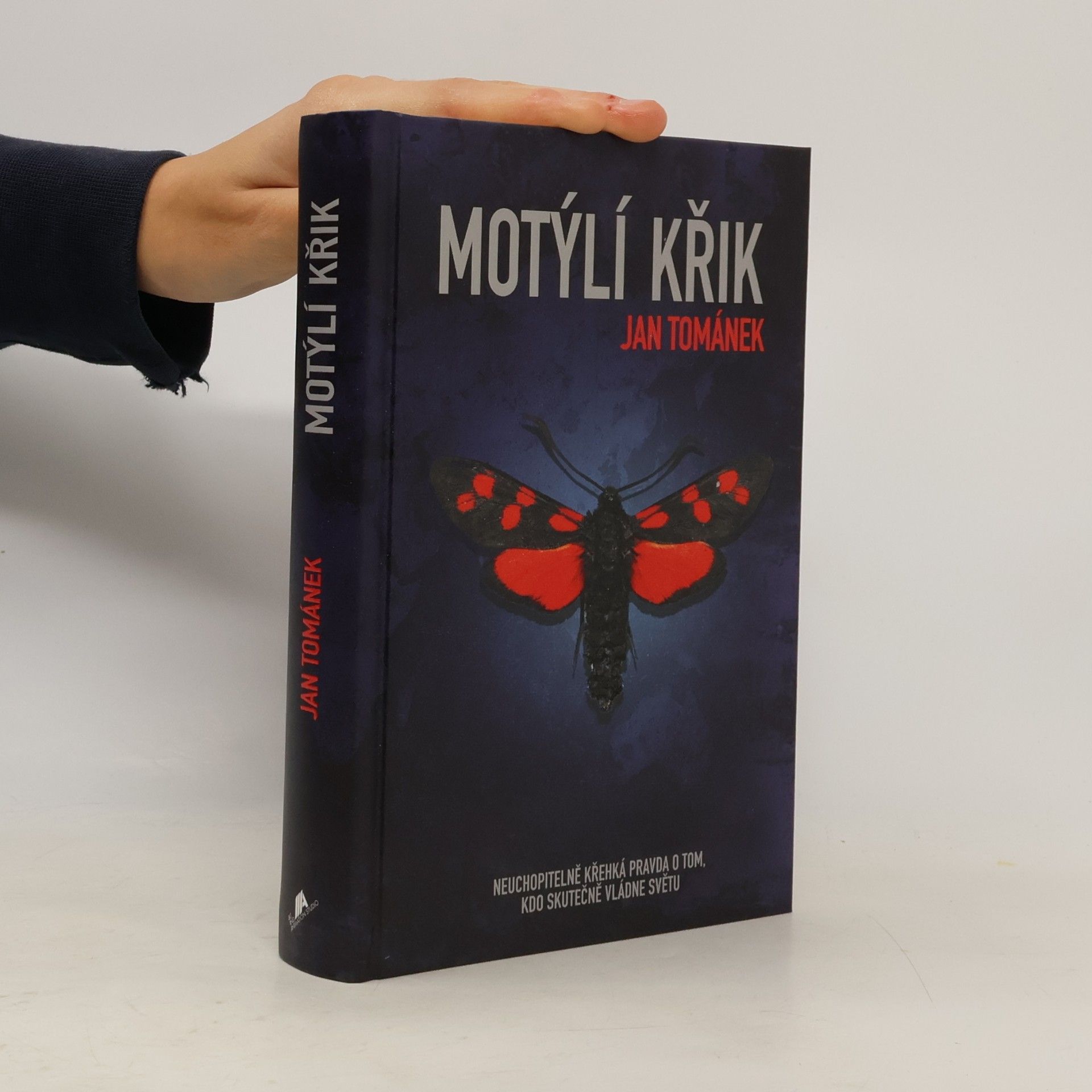 Jan Tománek Motýlí křik