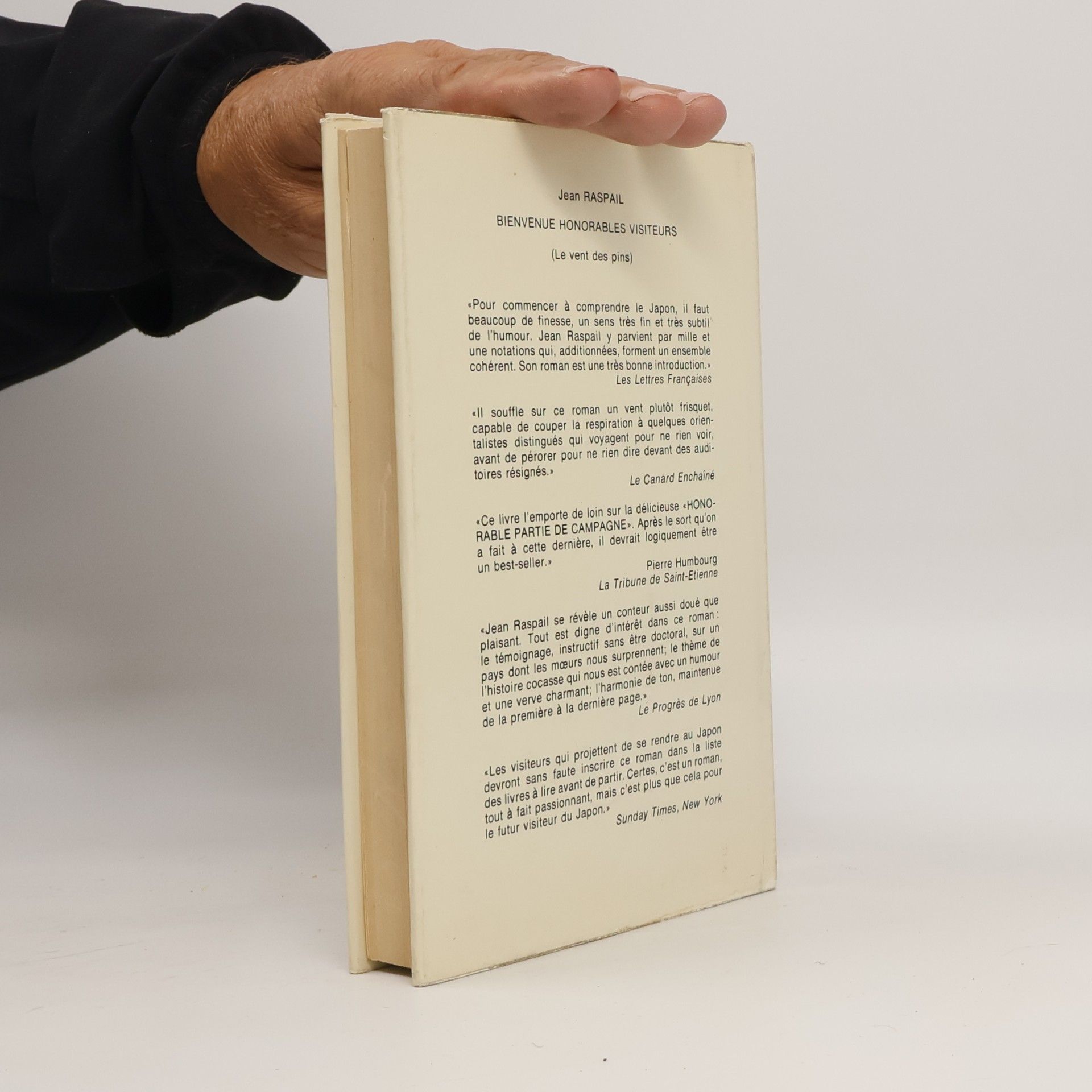 Jean Raspail BIENVENUE HONORABLES VISITEURS