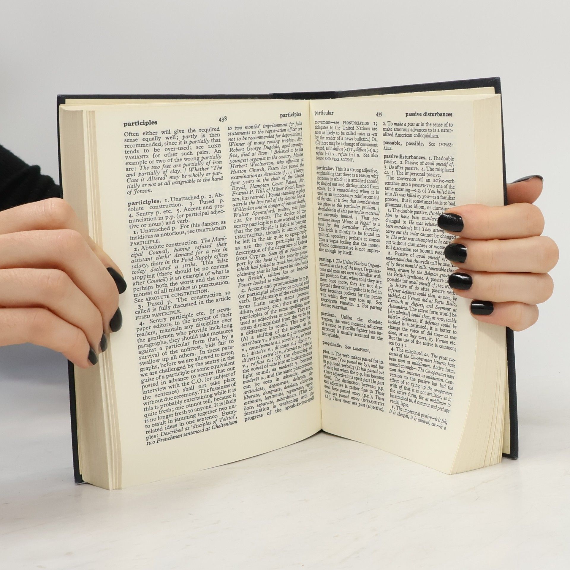 Henry Watson Fowler A dictionary of modern english usage