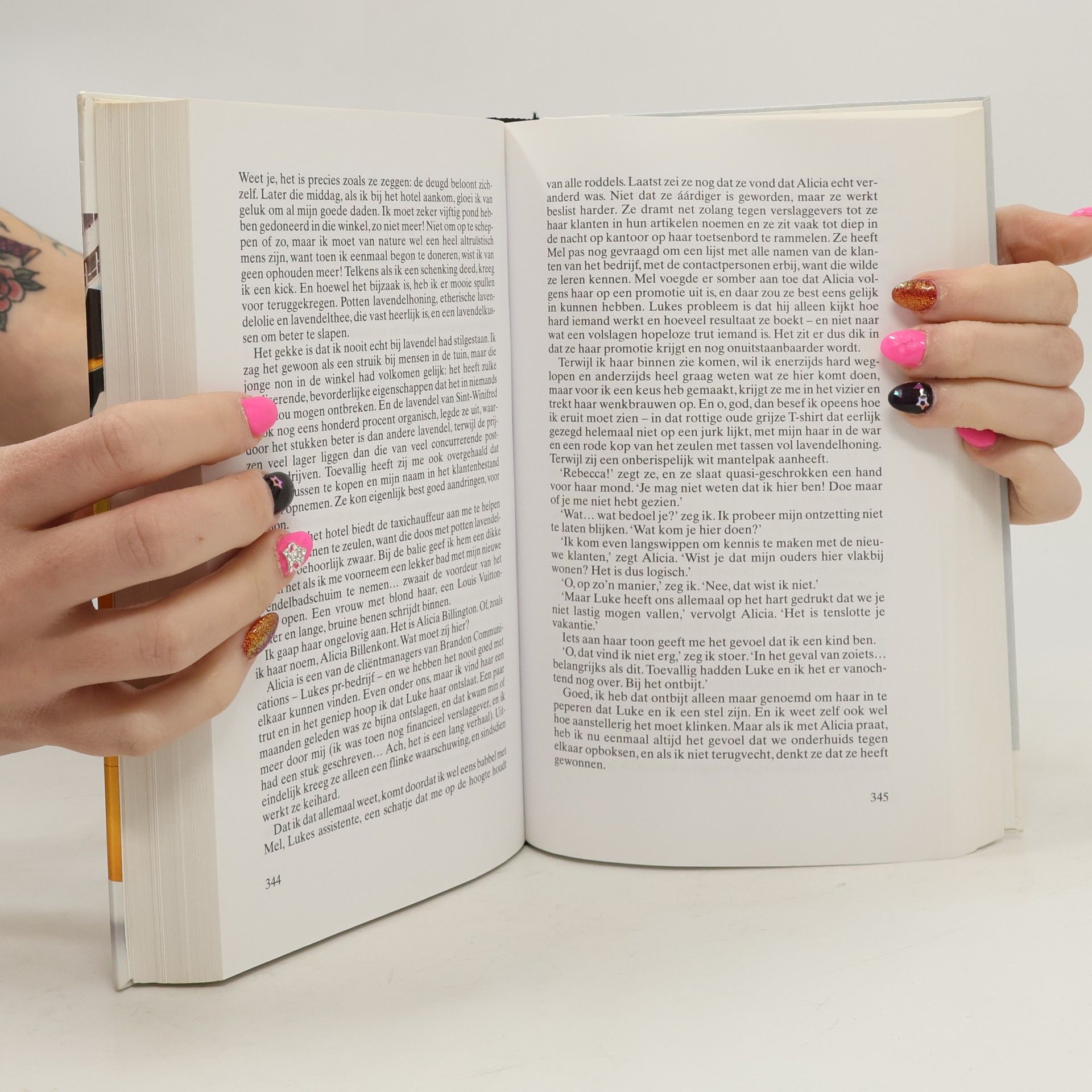 Sophie Kinsella Confessions of a Shopaholic