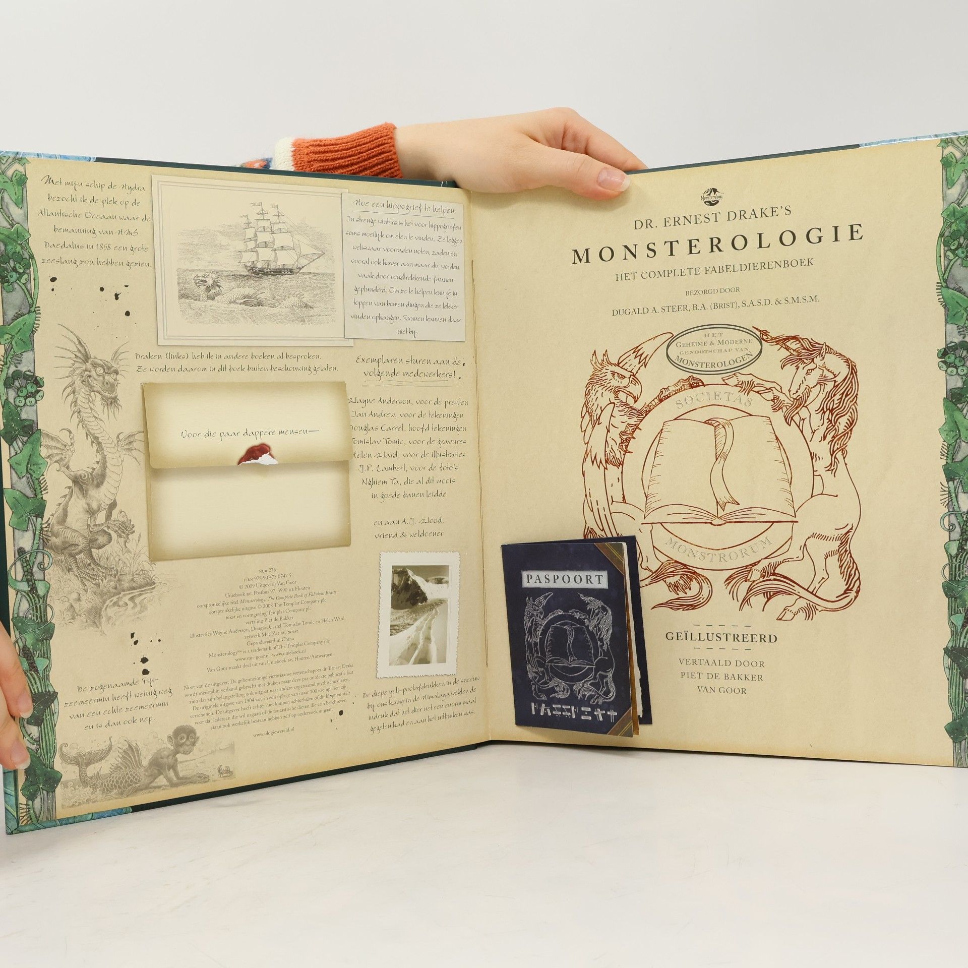 Dugald A. Steer Monsterologie