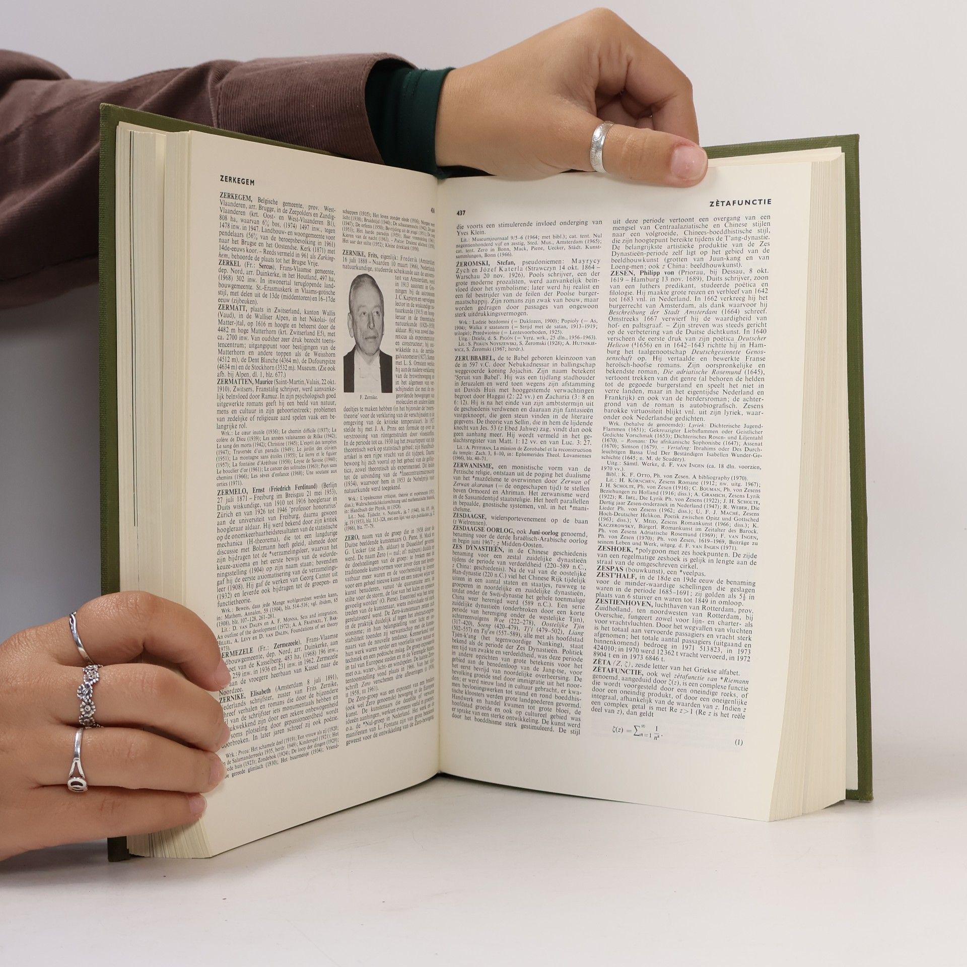 Grote Winkler Prins encyclopedie 20 - Zevende Druk