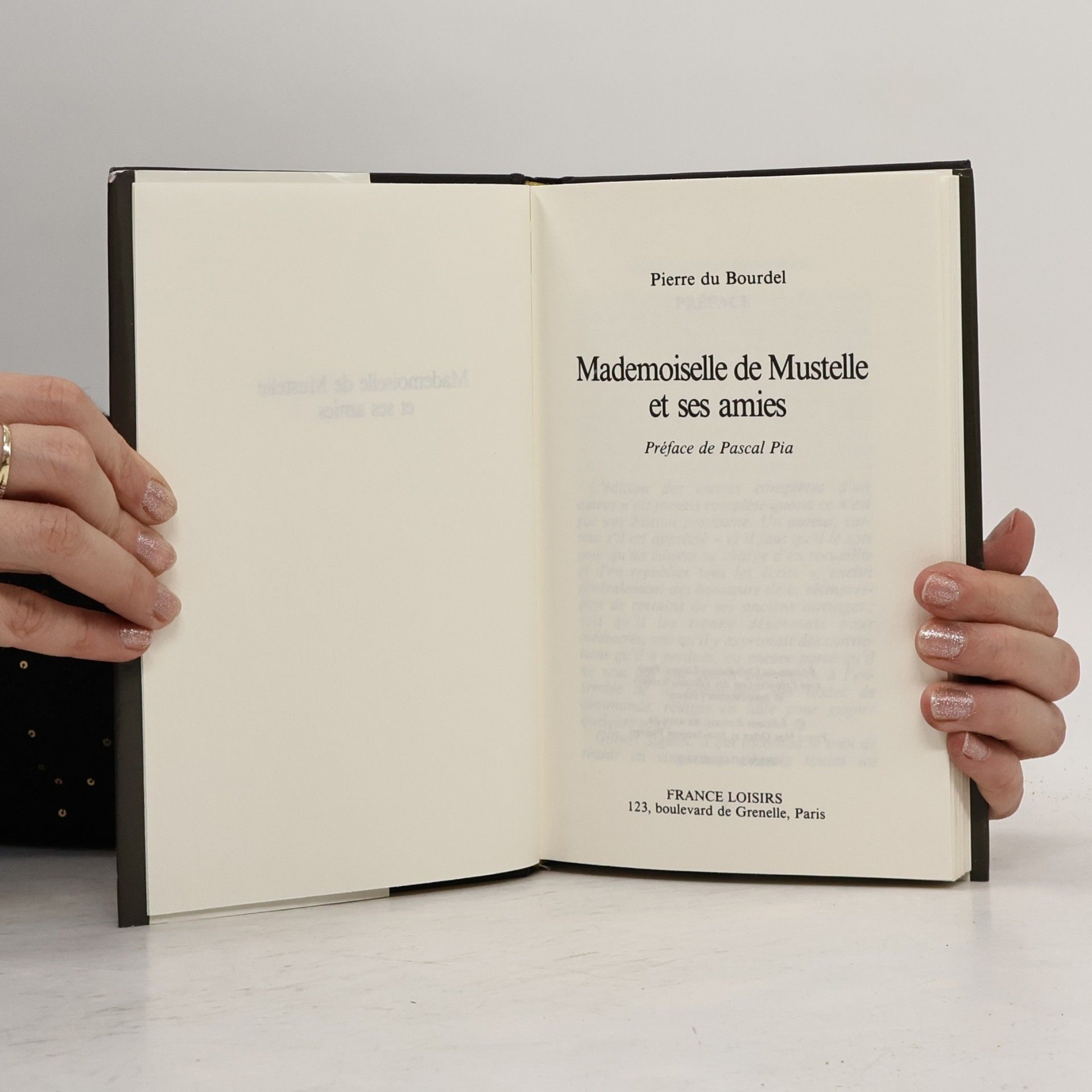 Pierre Du Bourdel Mademoiselle de Mustelle et ses amies