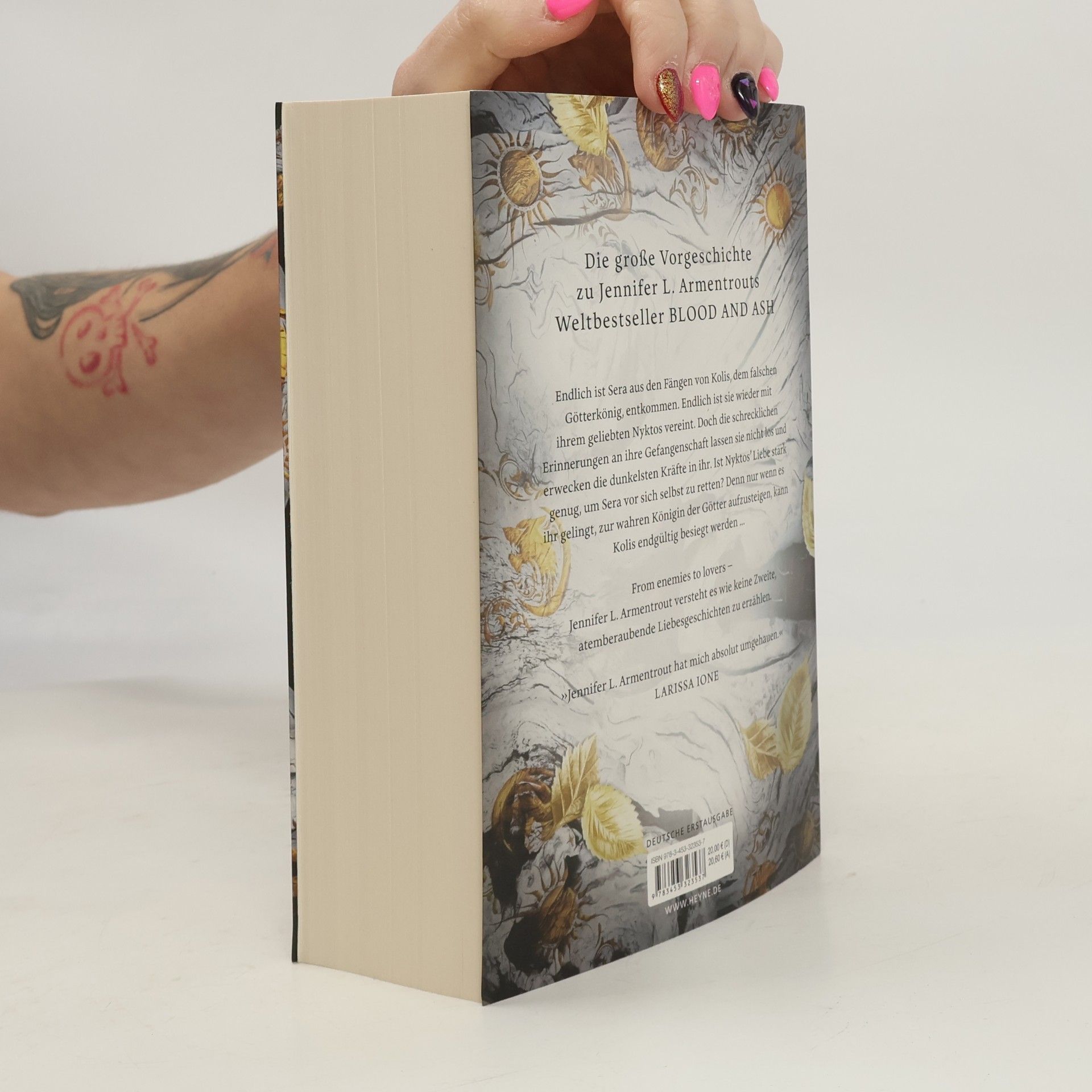 Jennifer L. Armentrout Born of Blood and Ash