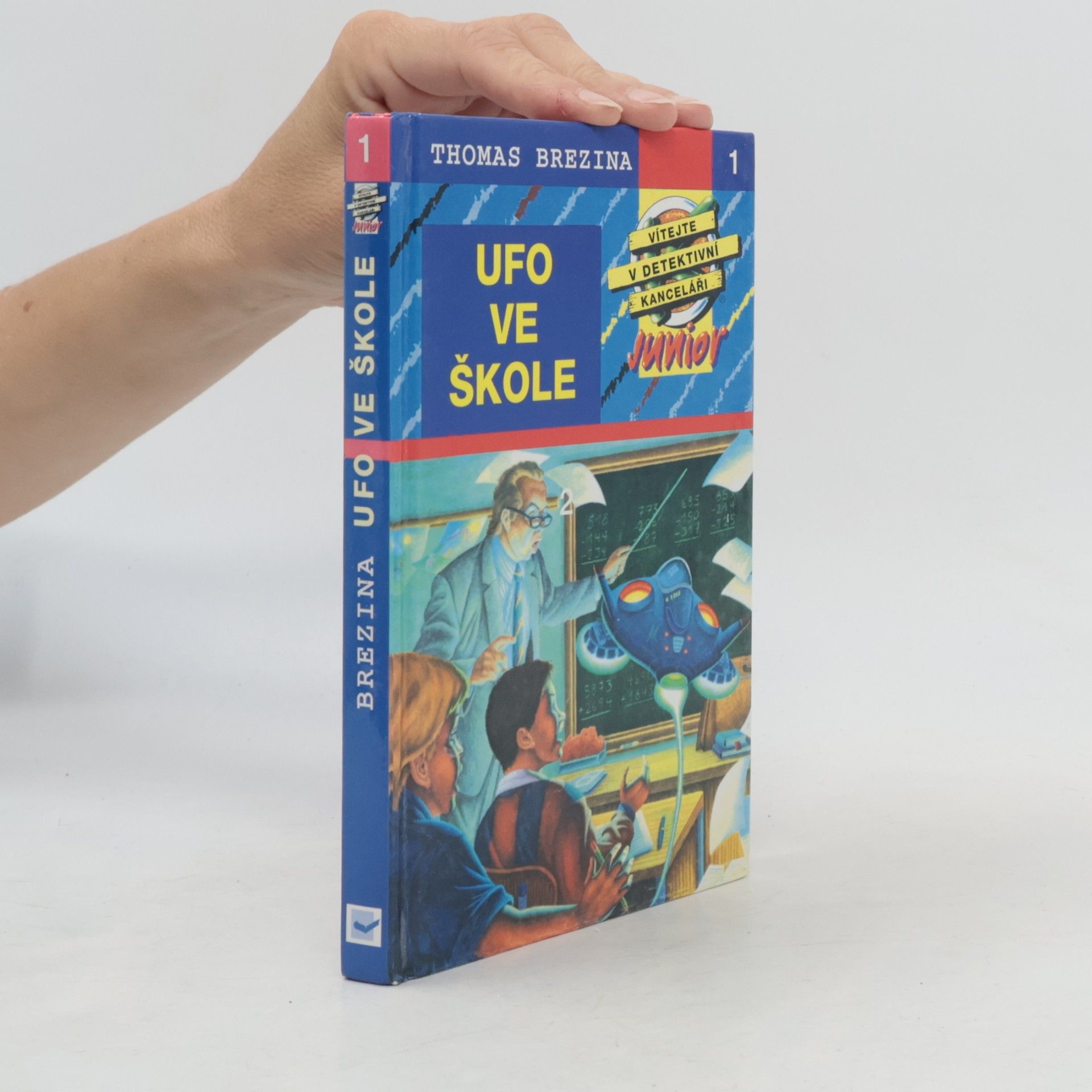 Ufo ve škole