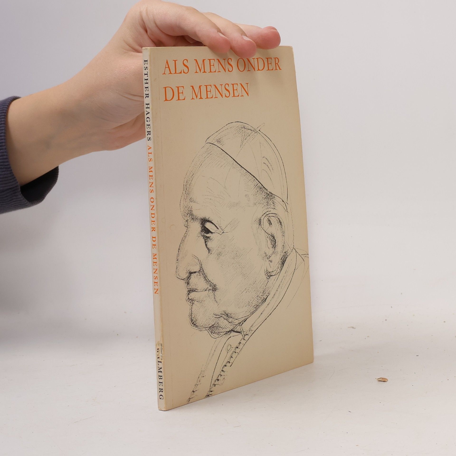 Esther Hagers Als Mens Onder De Mensen