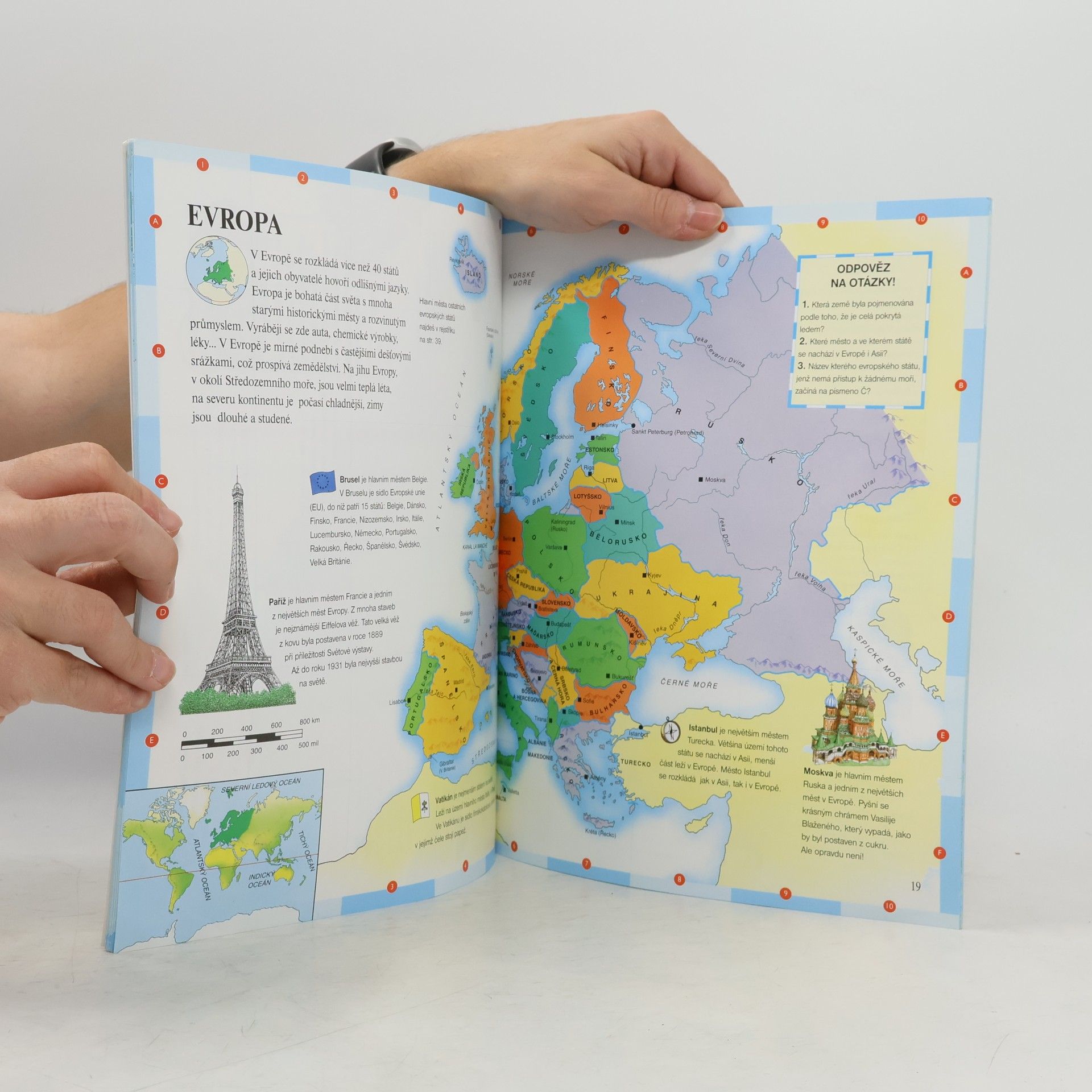 Helena Kholová Můj první atlas světa